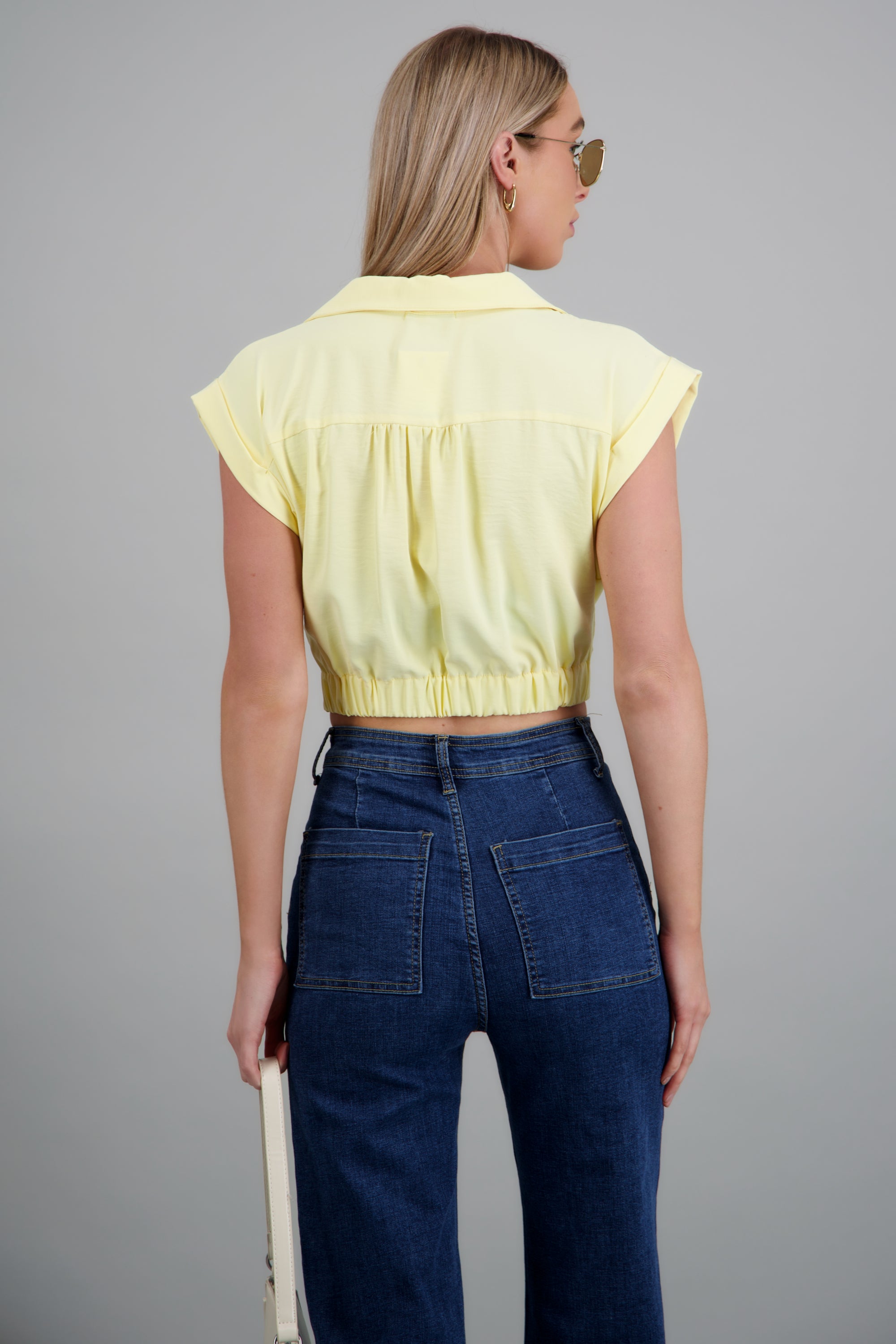 camisa crop manga corta AMARILLO