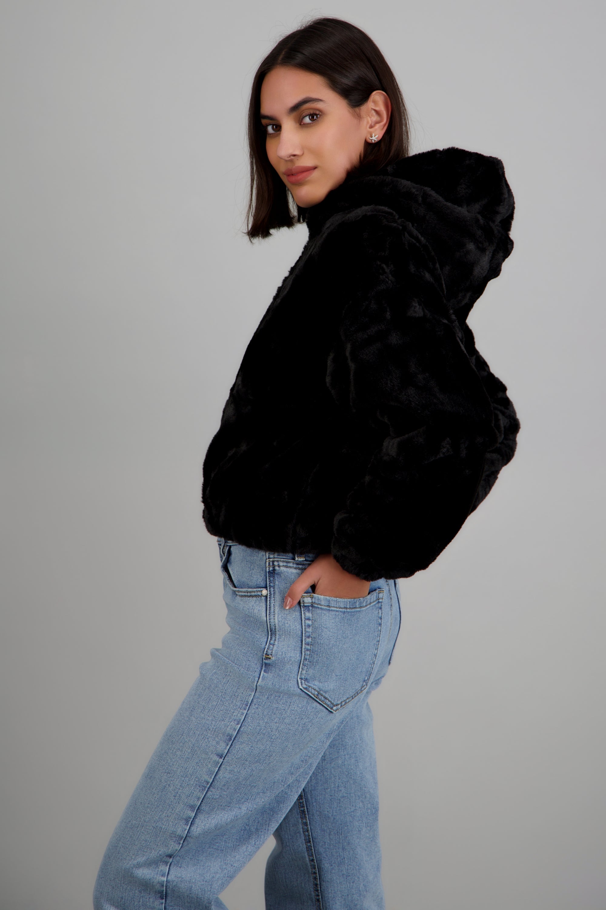 Chamarra puffer textura peluche NEGRO