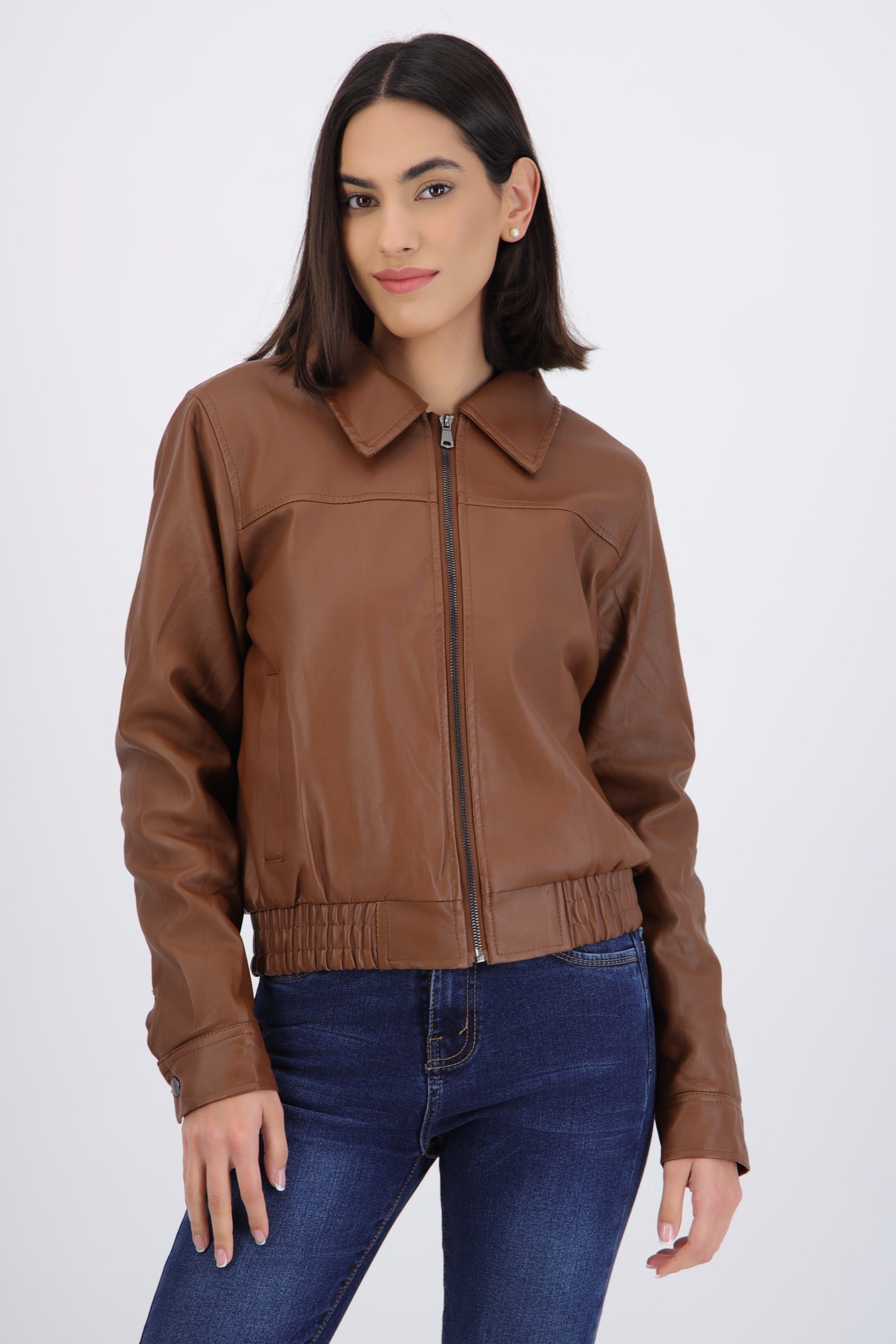 Chamarra bomber pu ligera