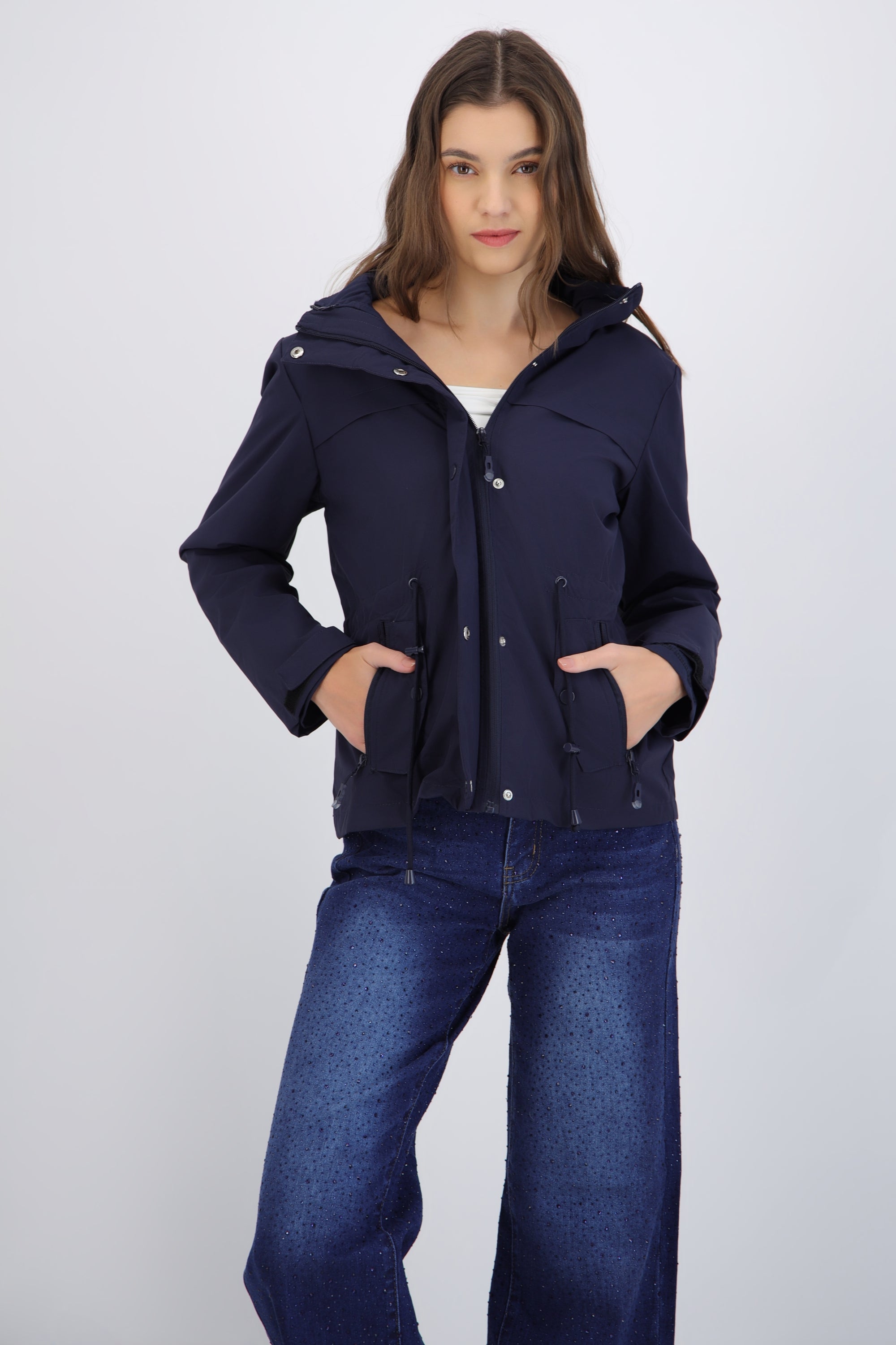 Gabardina con chamarra ligera desmontable