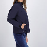 Gabardina con chamarra ligera desmontable