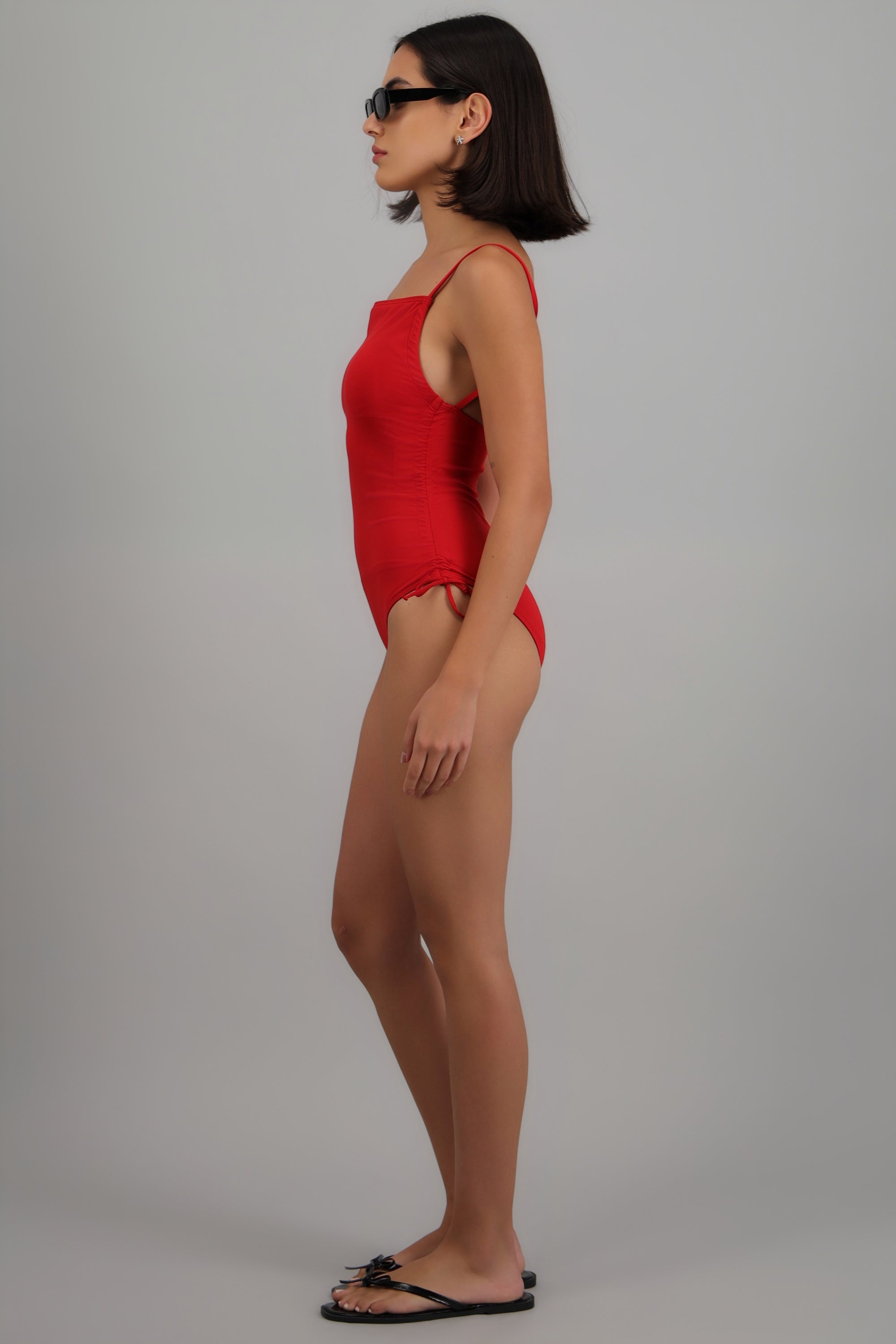 Traje de baño jaretas a los costados ROJO