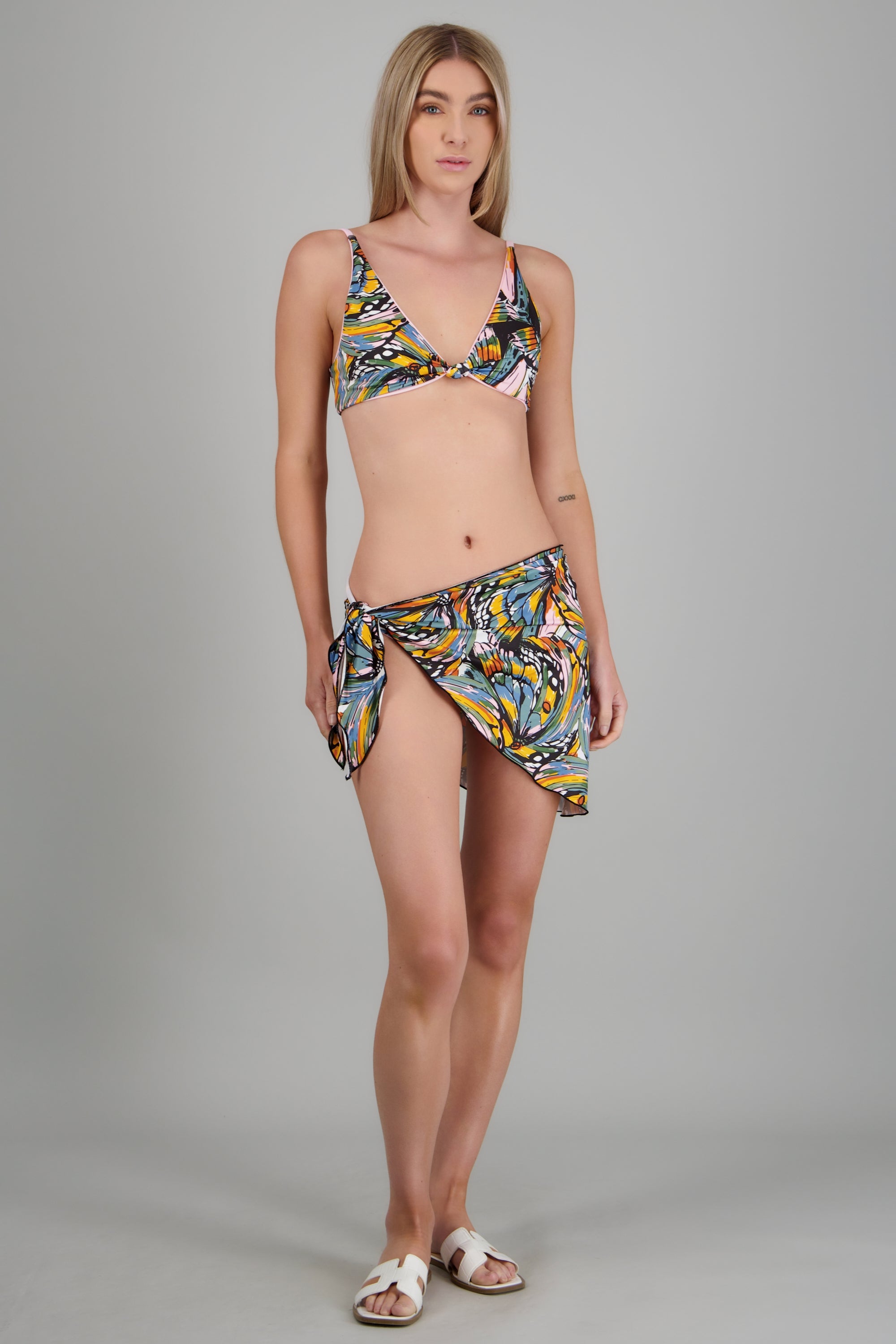 Pareo estampado mariposa MULTICOLOR
