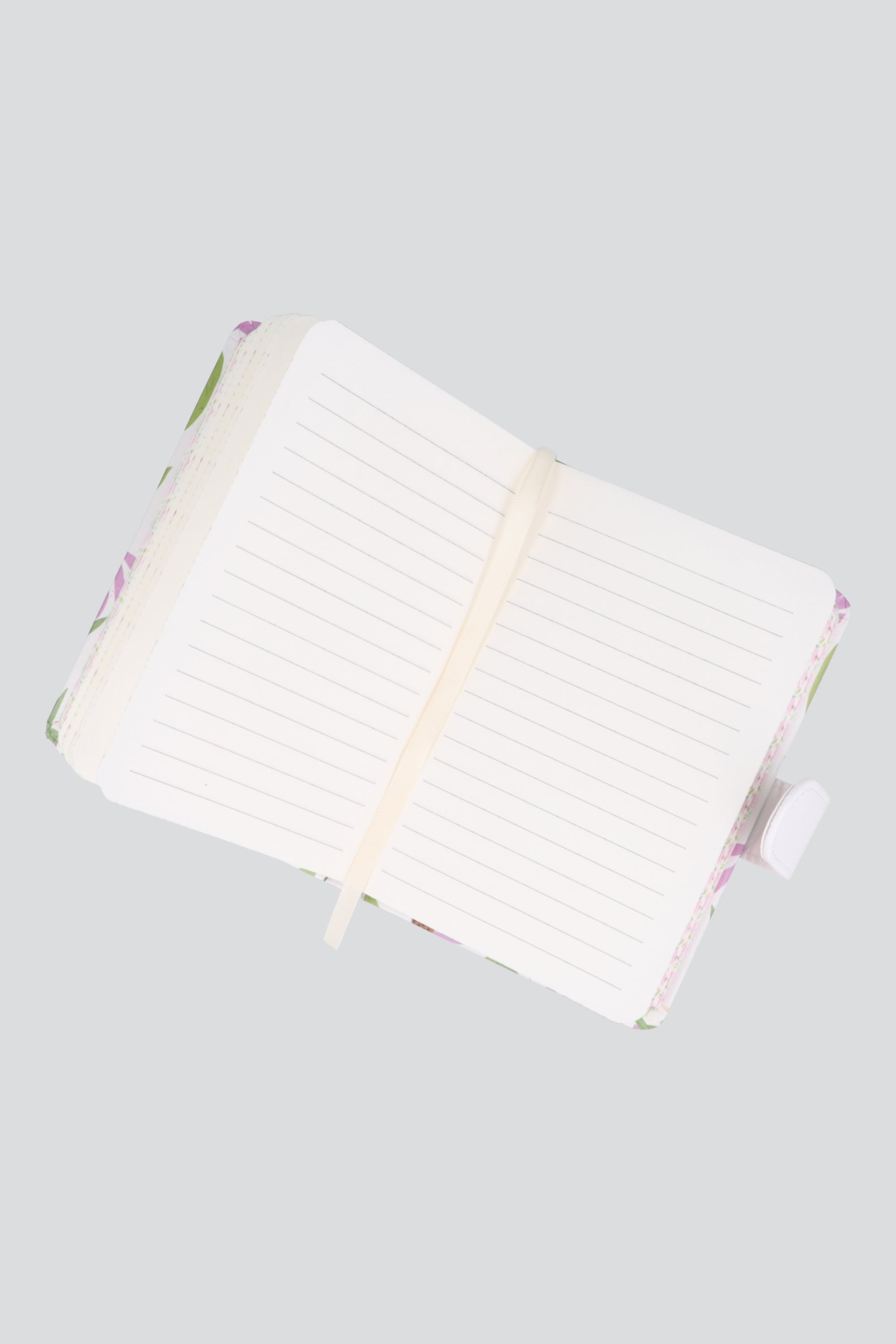 Libreta 144 hojas rayas floral