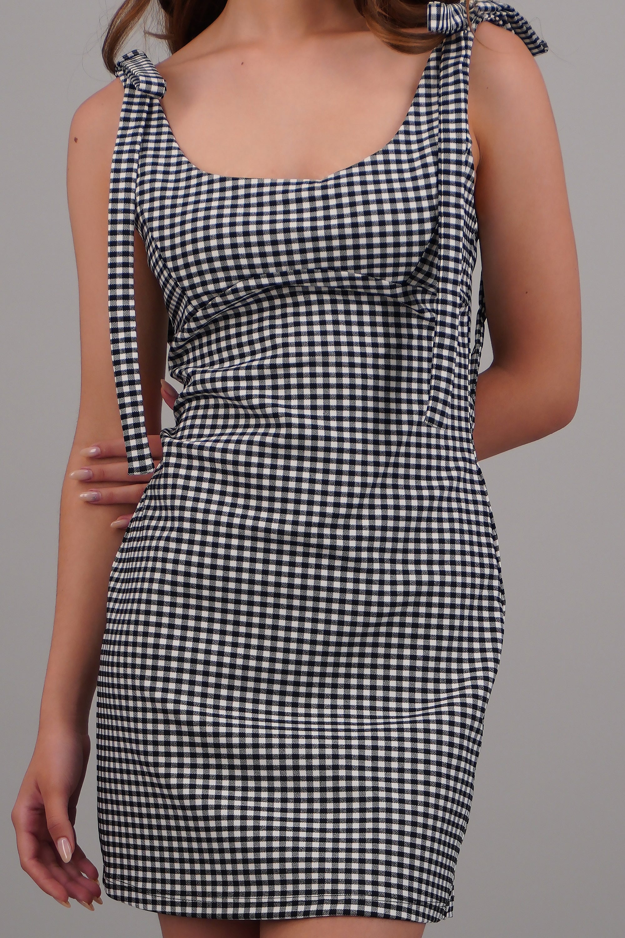 vestido mini cuadros tirantes moño NEGRO COMBO