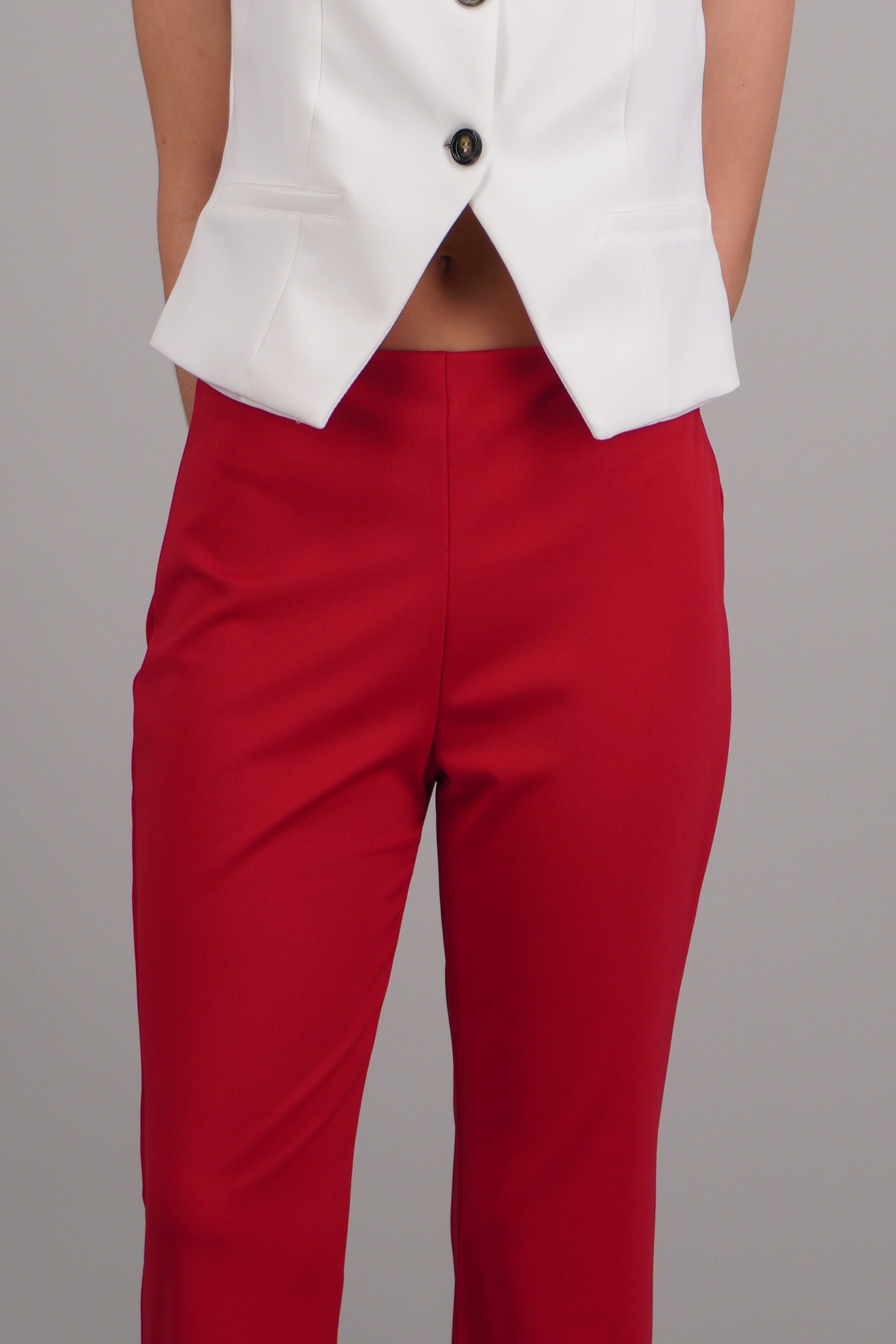 Pantalones slim flare ROJO