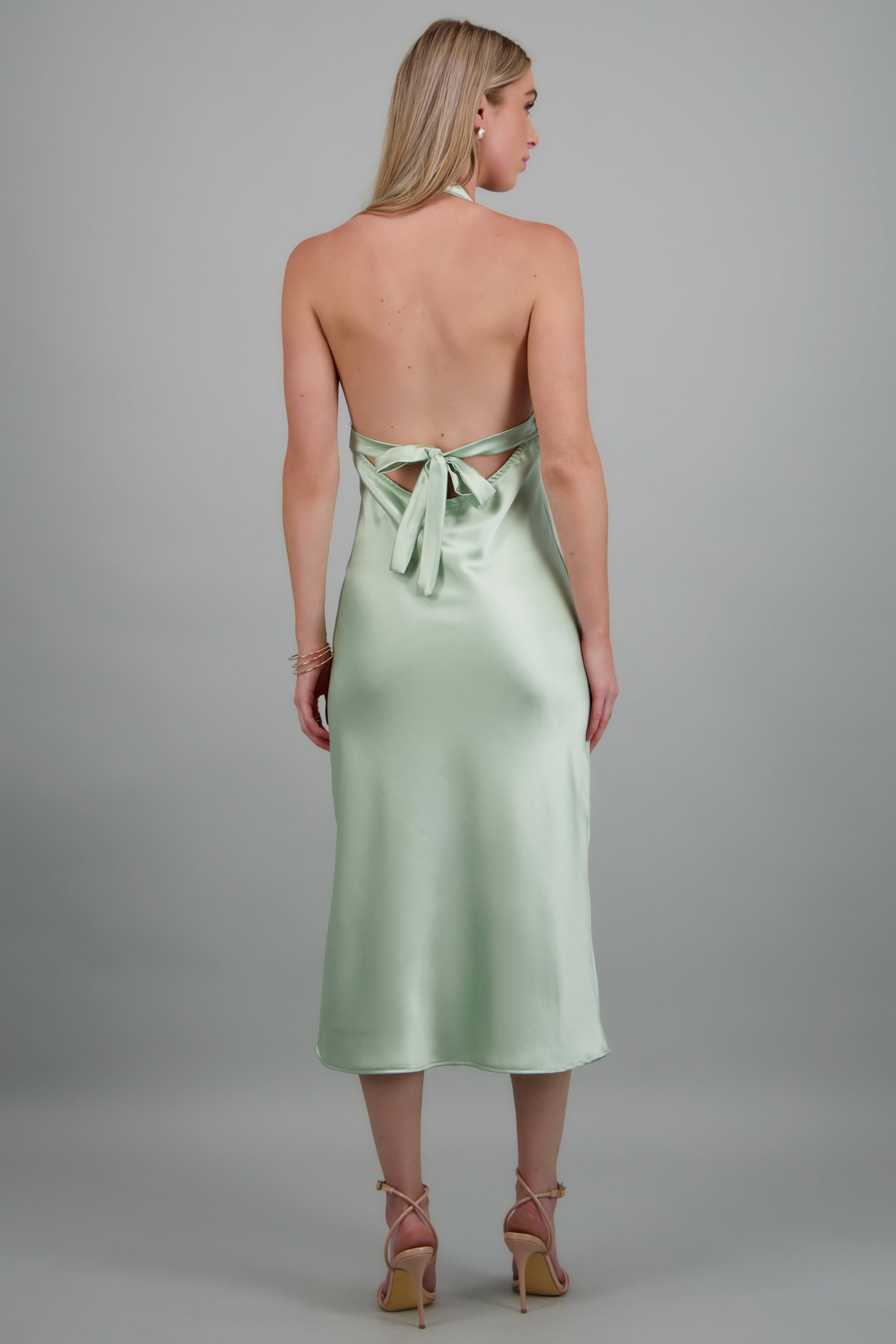 Vestido escote V satin amarre espalda SAGE