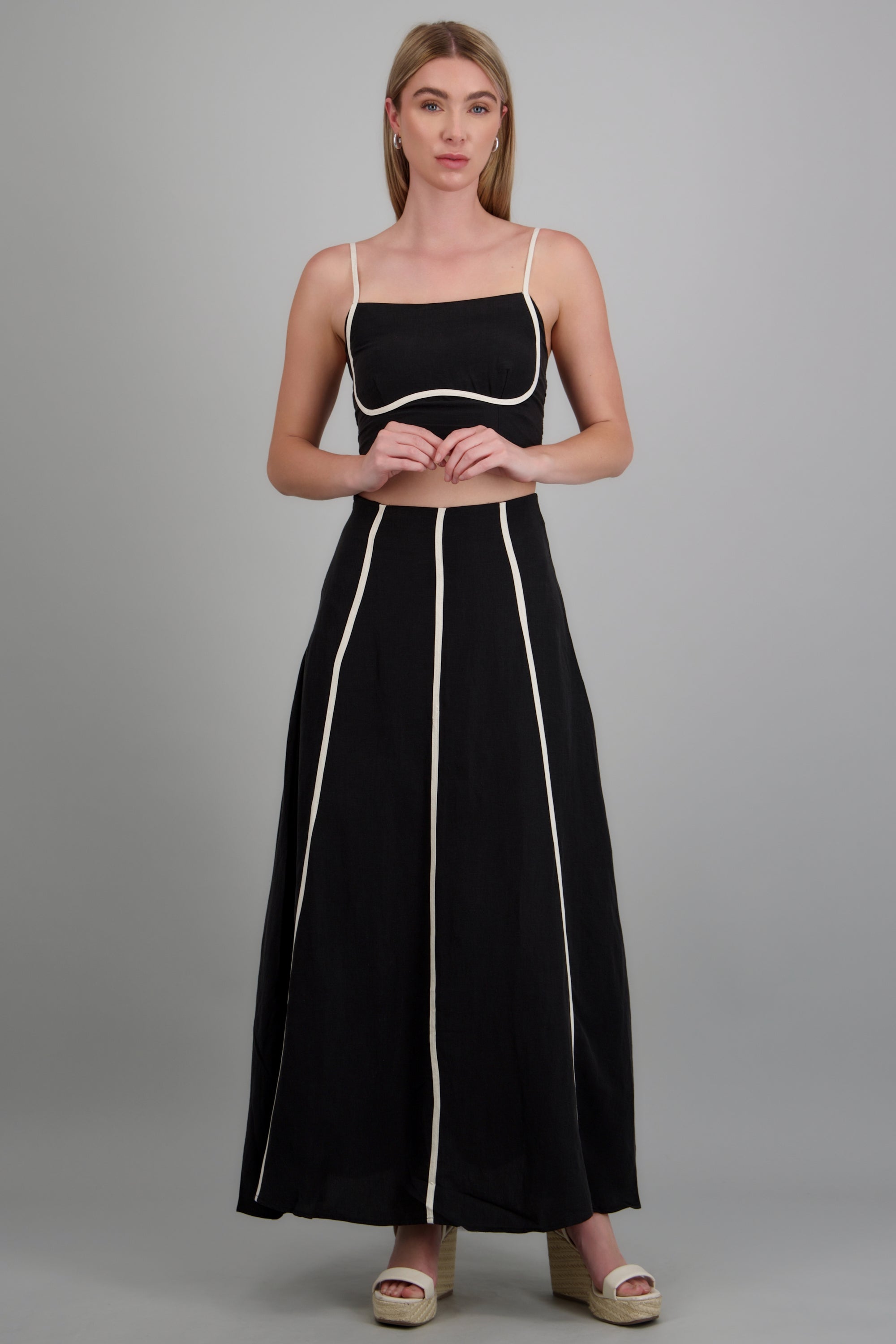 Falda maxi detalle contraste NEGRO