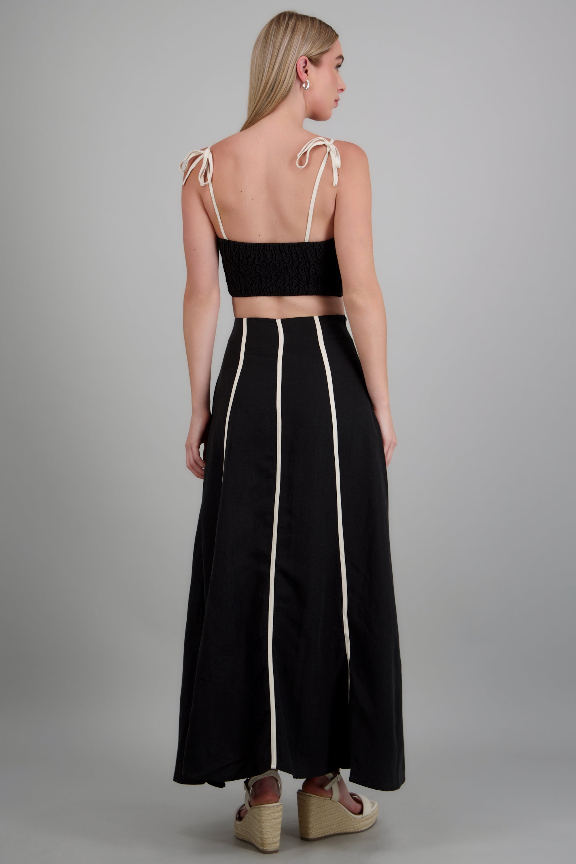 Falda maxi detalle contraste NEGRO