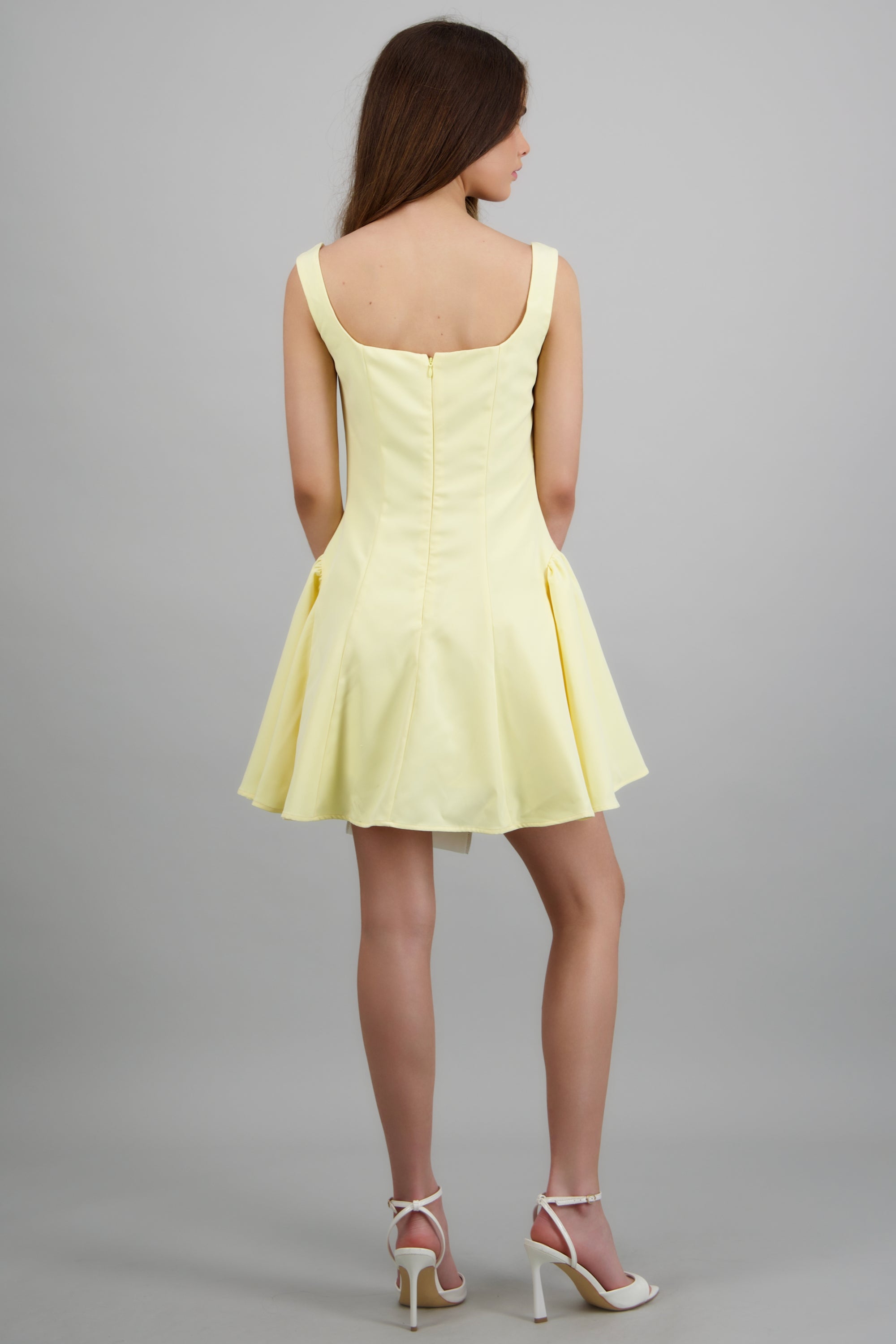PASTEL YELLOW