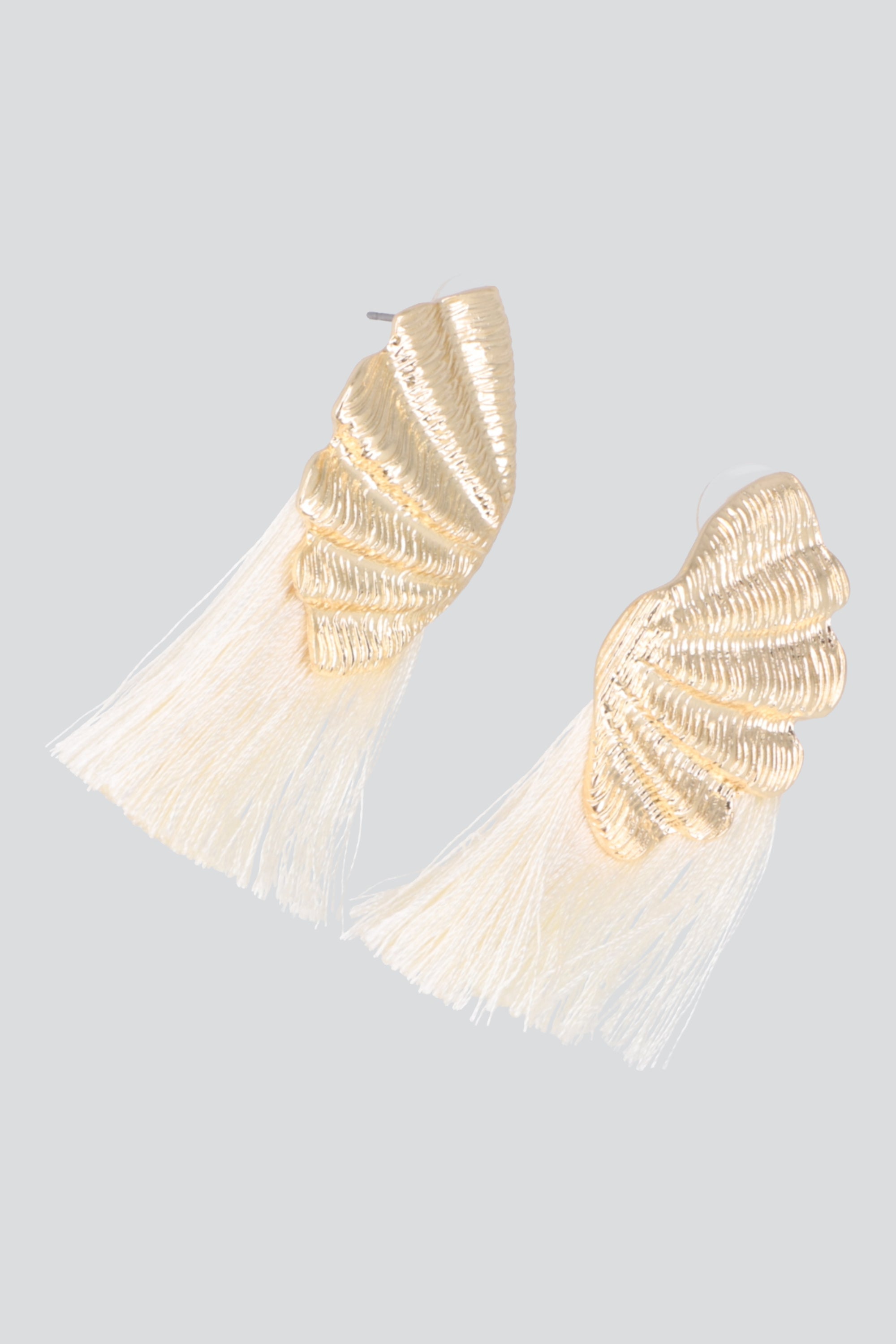 ARETES MAXI CONCHA FLECOS ORO