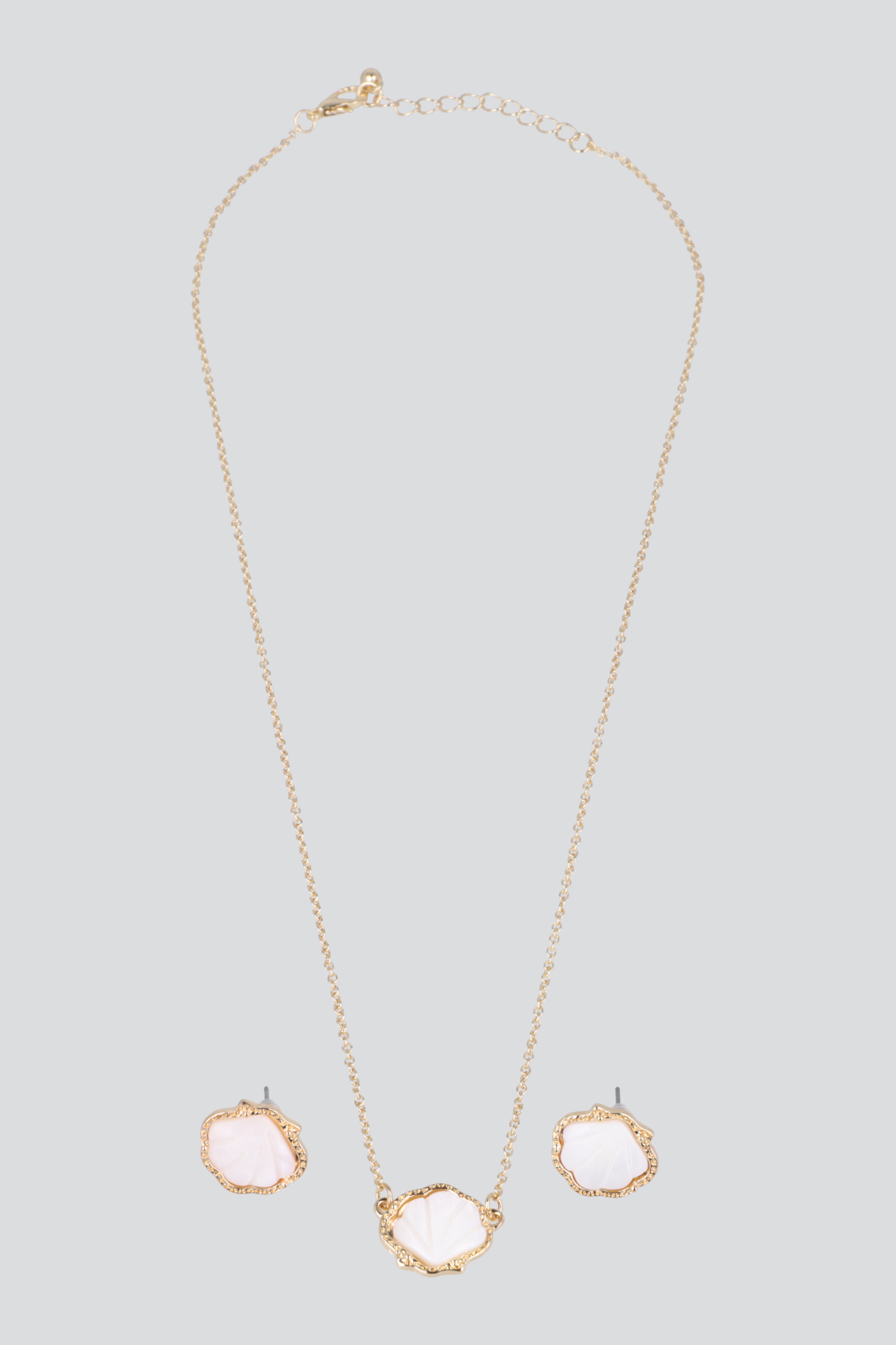 SET ARETES COLLAR DIANTY CONCHA BLANCO