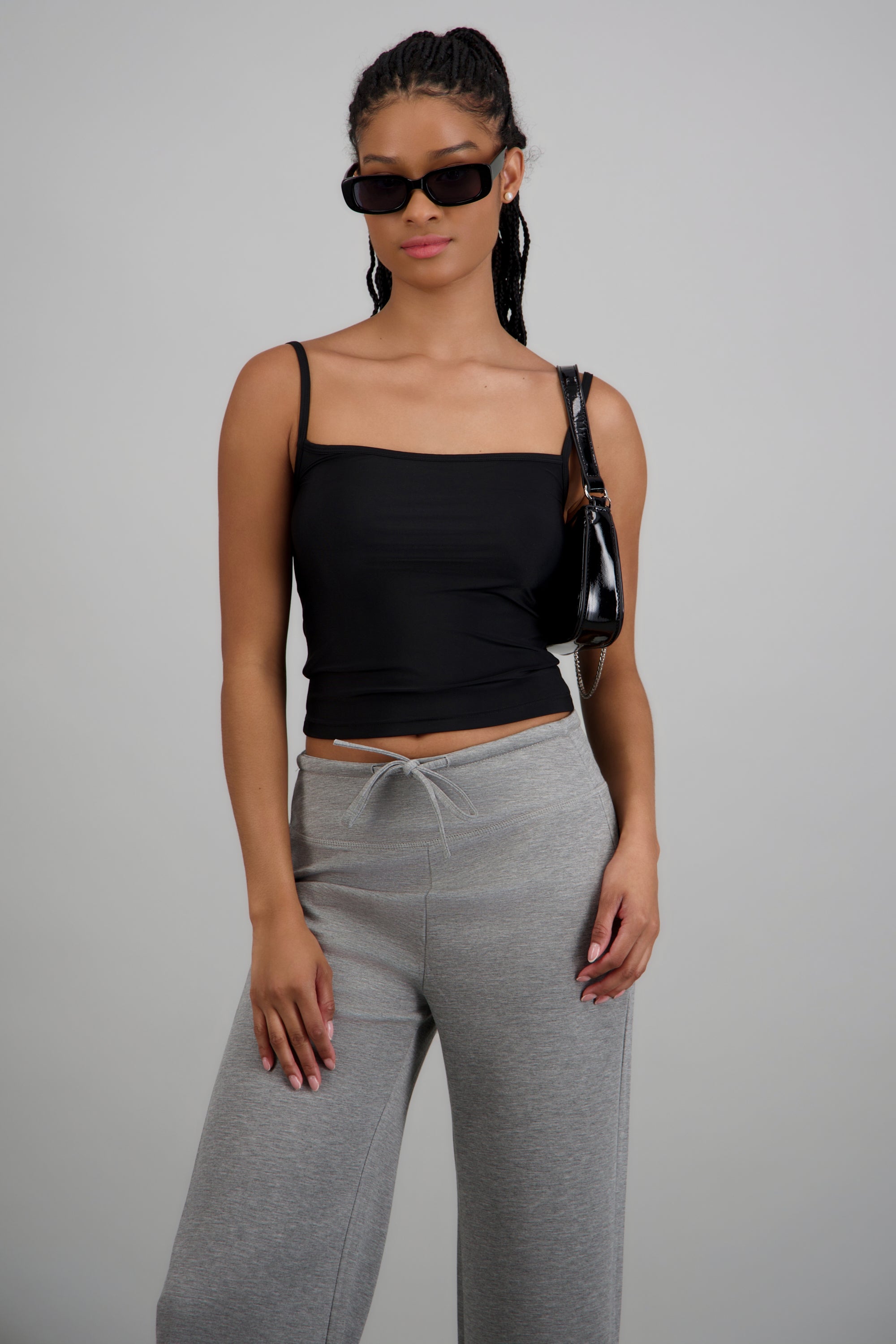 Top tirantes liso NEGRO