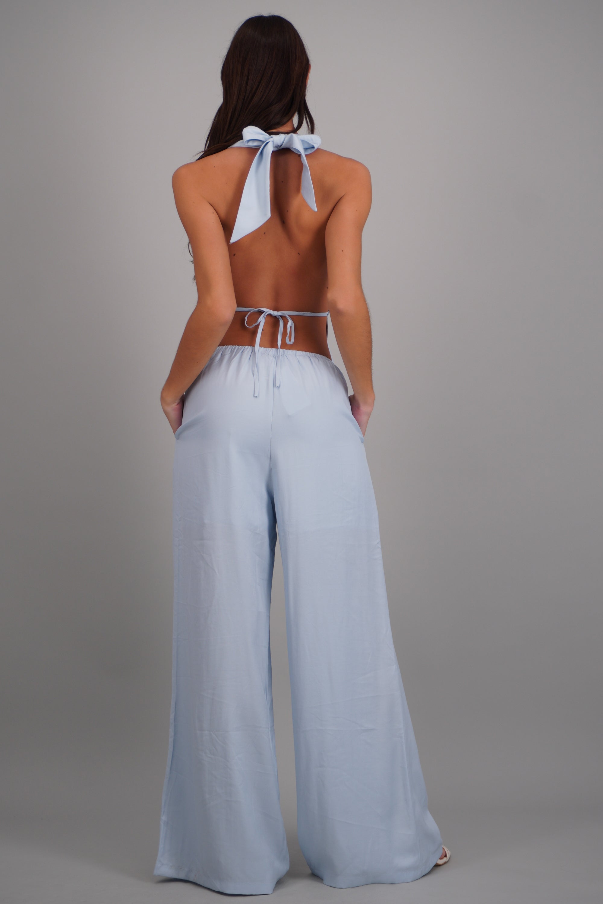 Pantalon amplio detalle resorte AZUL PASTEL