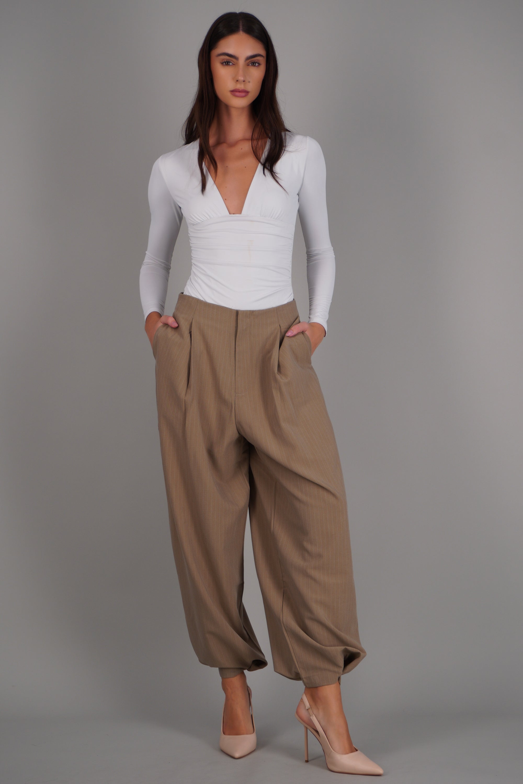 Pantalon globo de vestir rayas BEIGE
