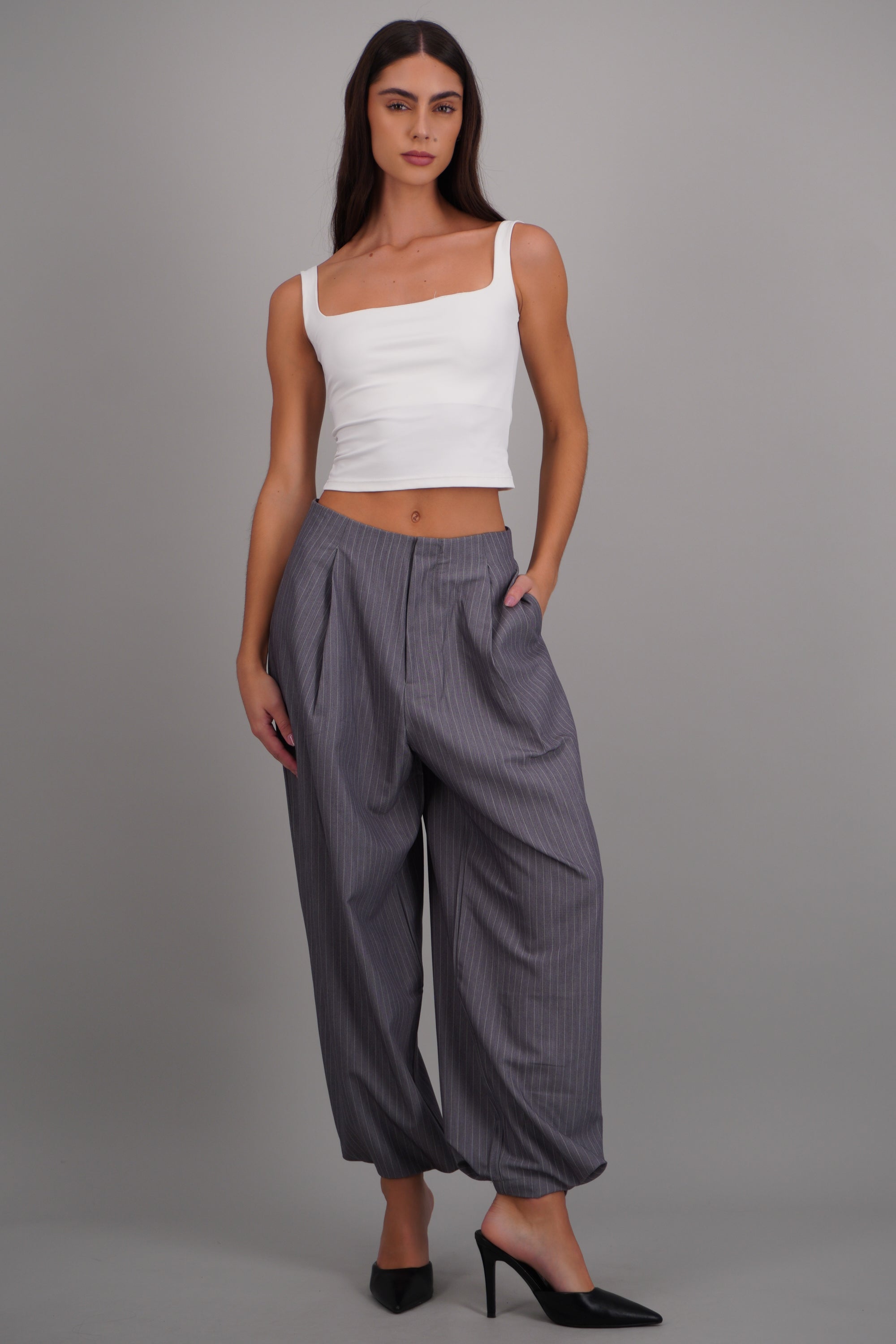 Pantalon globo de vestir rayas GRIS