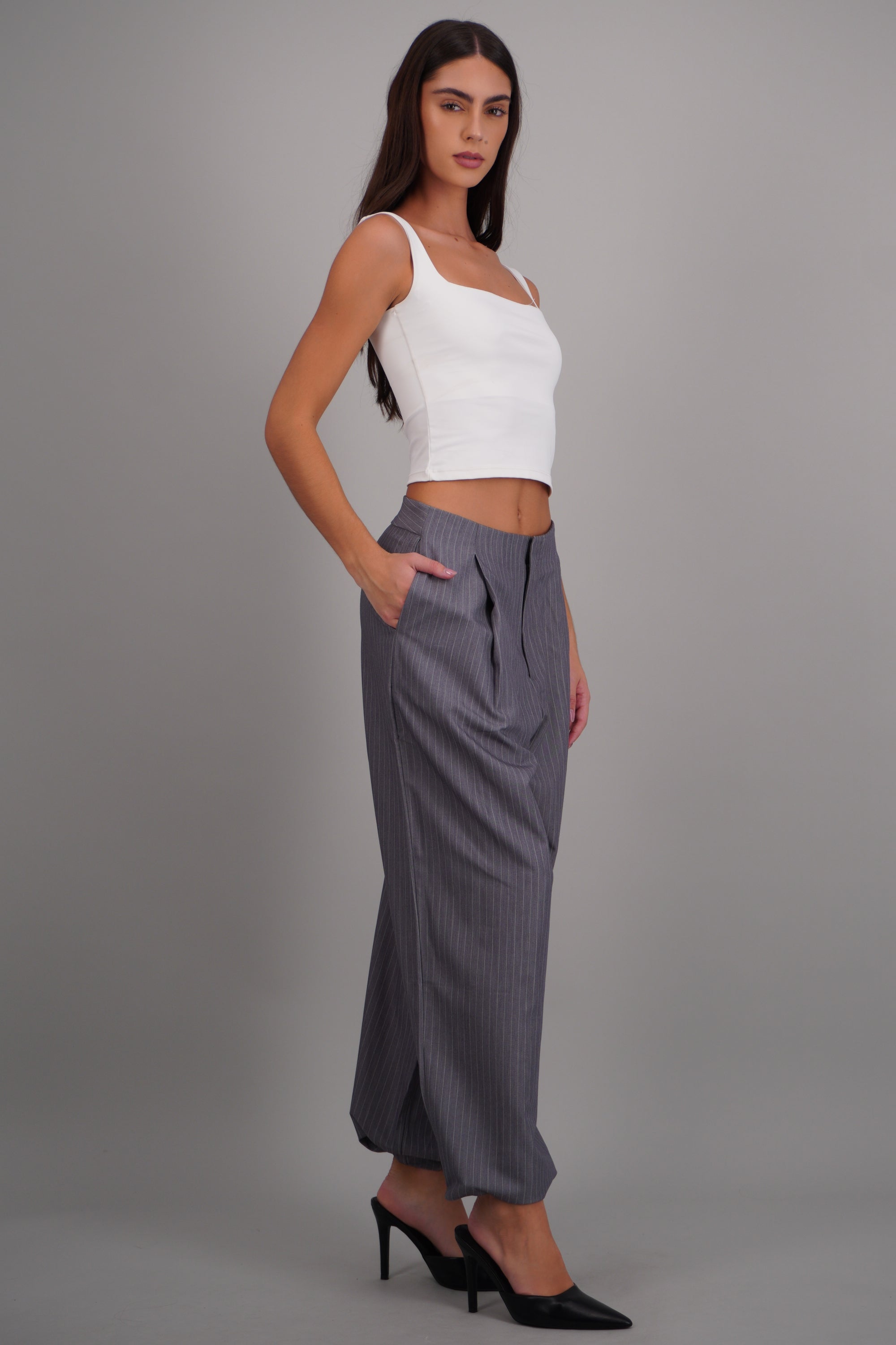 Pantalon globo de vestir rayas GRIS