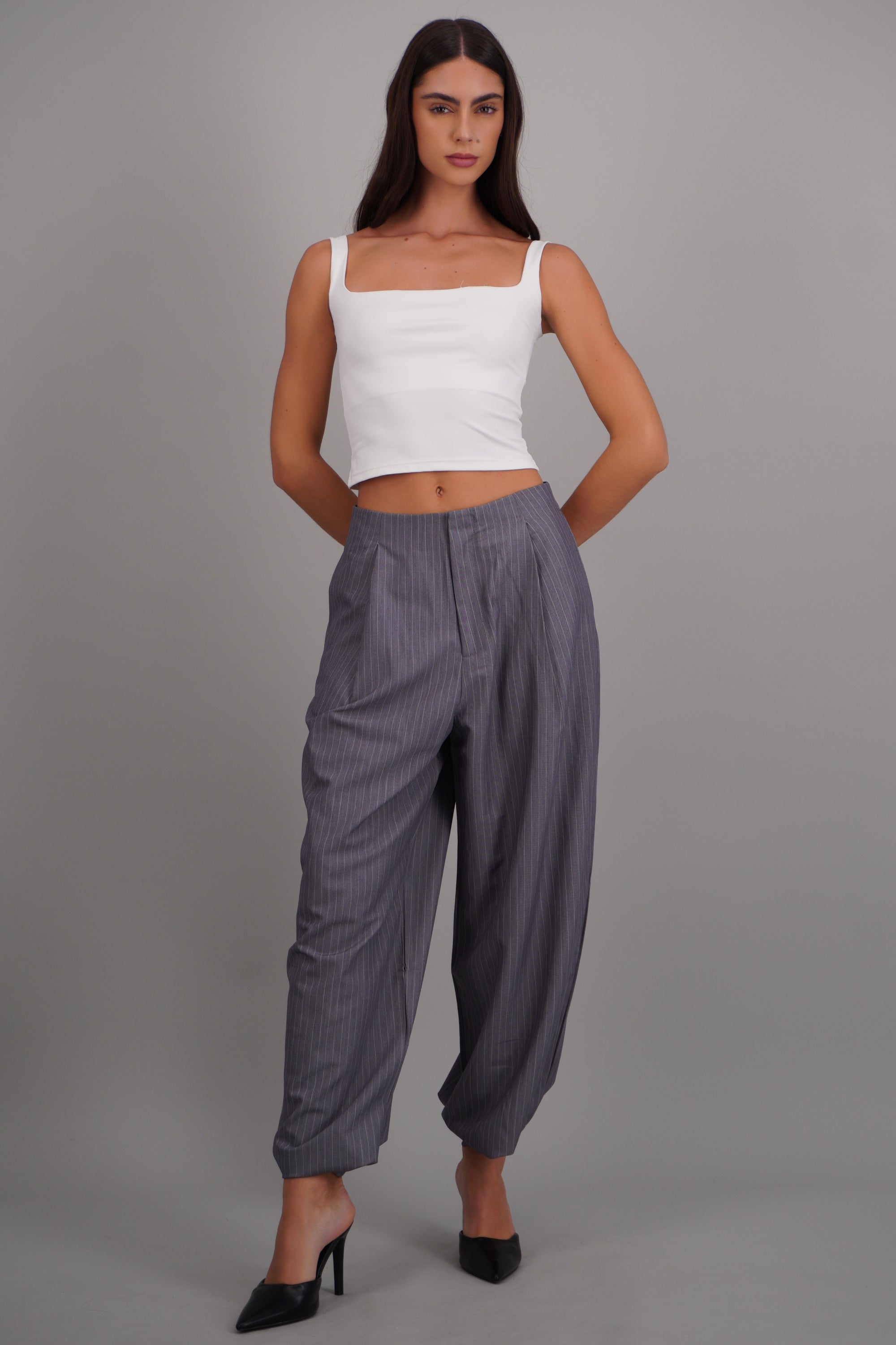 Pantalon globo de vestir rayas GRIS