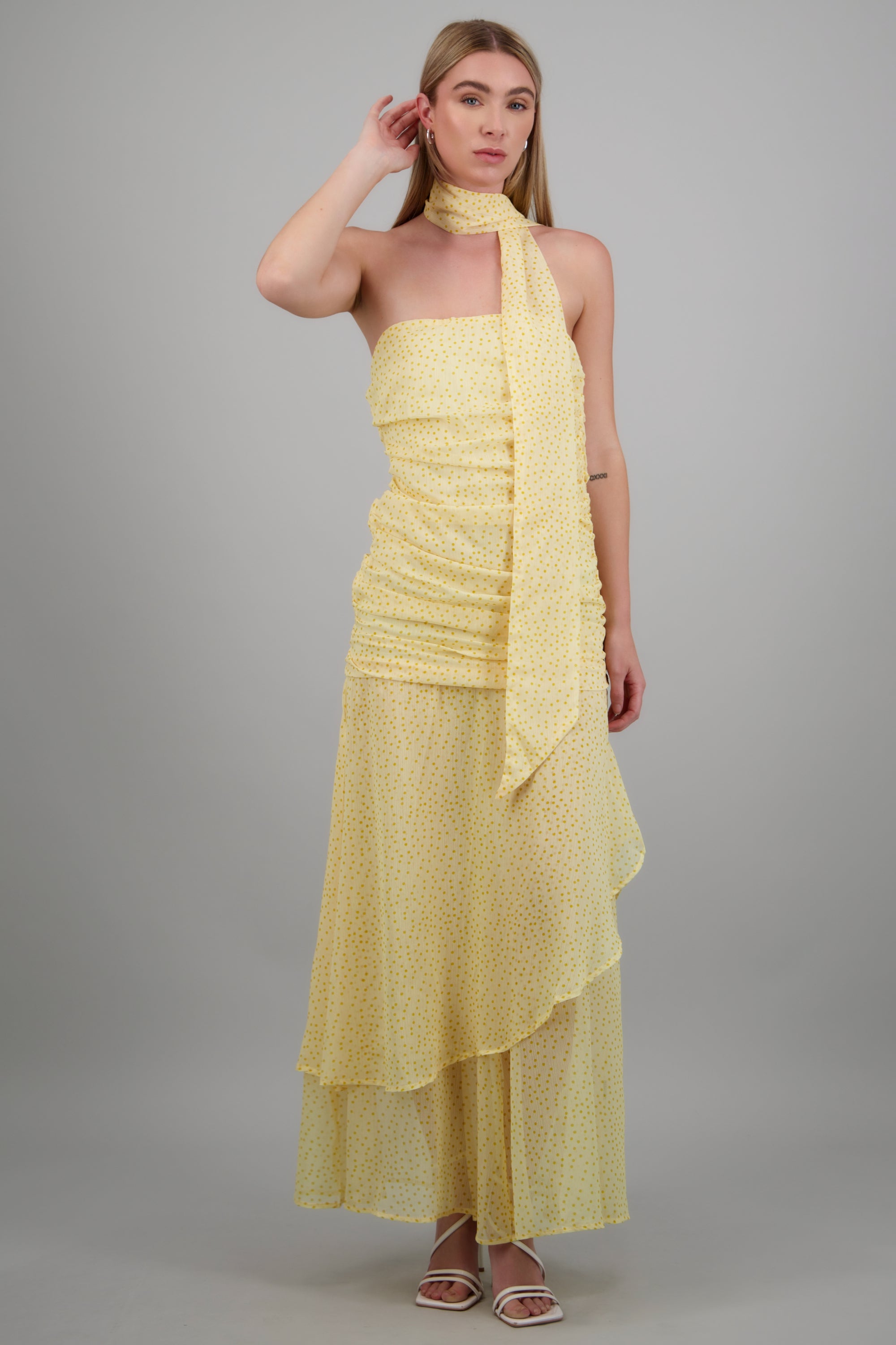 Vestido maxi strapless drapeado polka dots AMARILLO