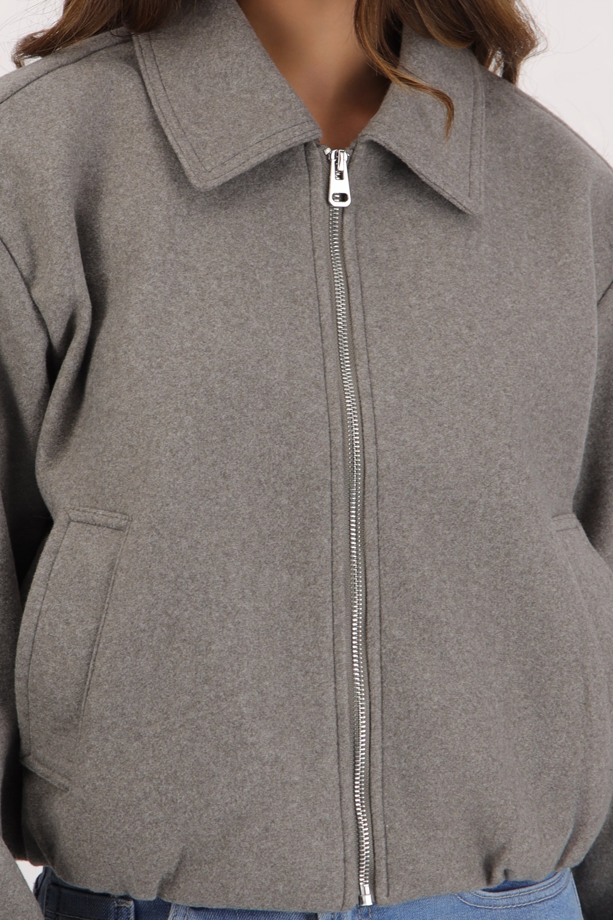 Chamarra bomber paño lisa GRIS