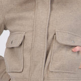 Chamarra crop cuello peluche