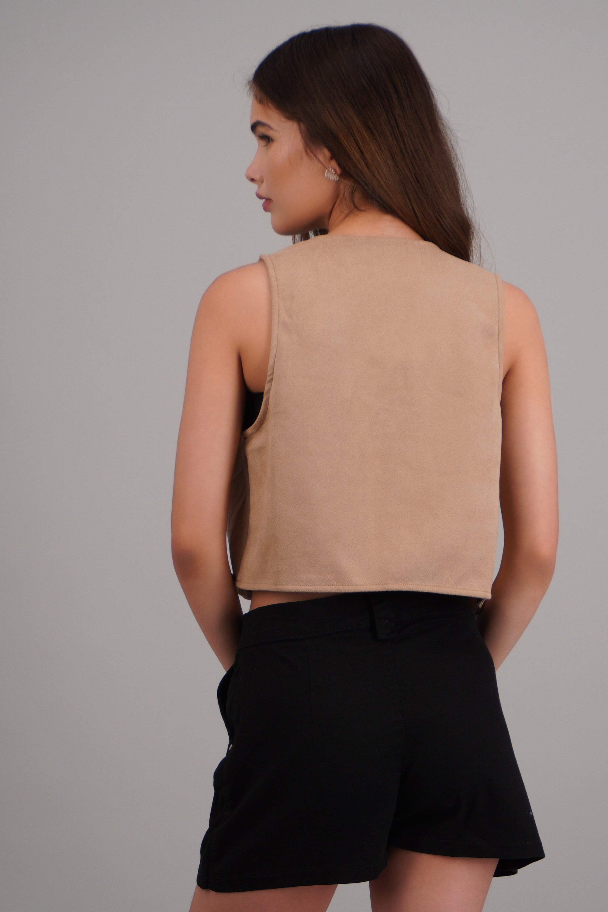 Chaleco suede estoperoles ARENA