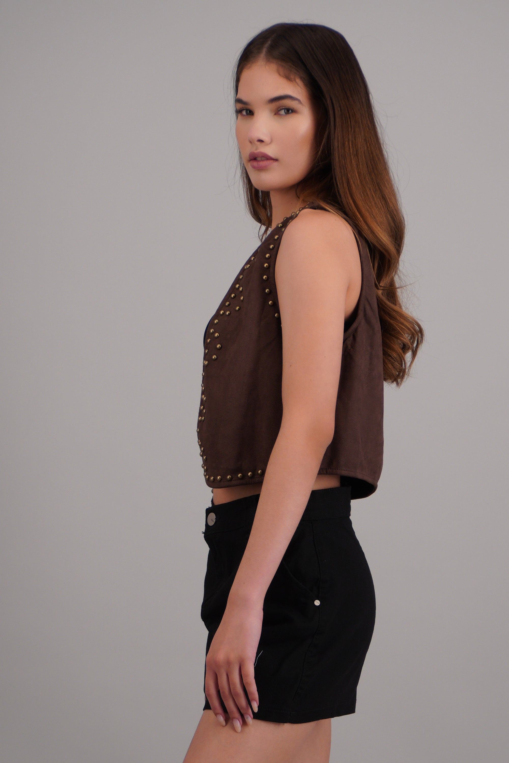Chaleco suede estoperoles CAFE
