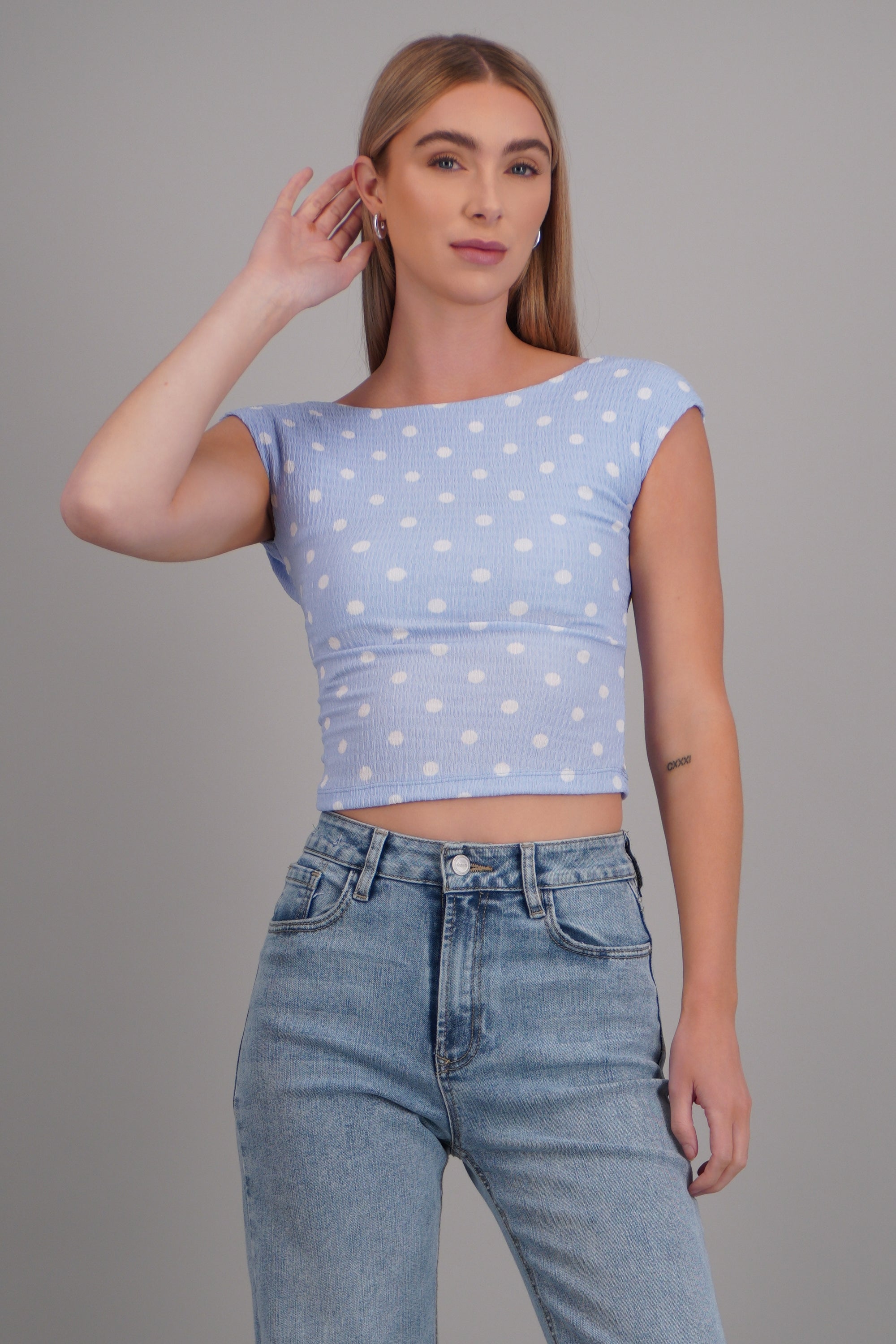 Top manga corta polka dots AZUL PASTEL