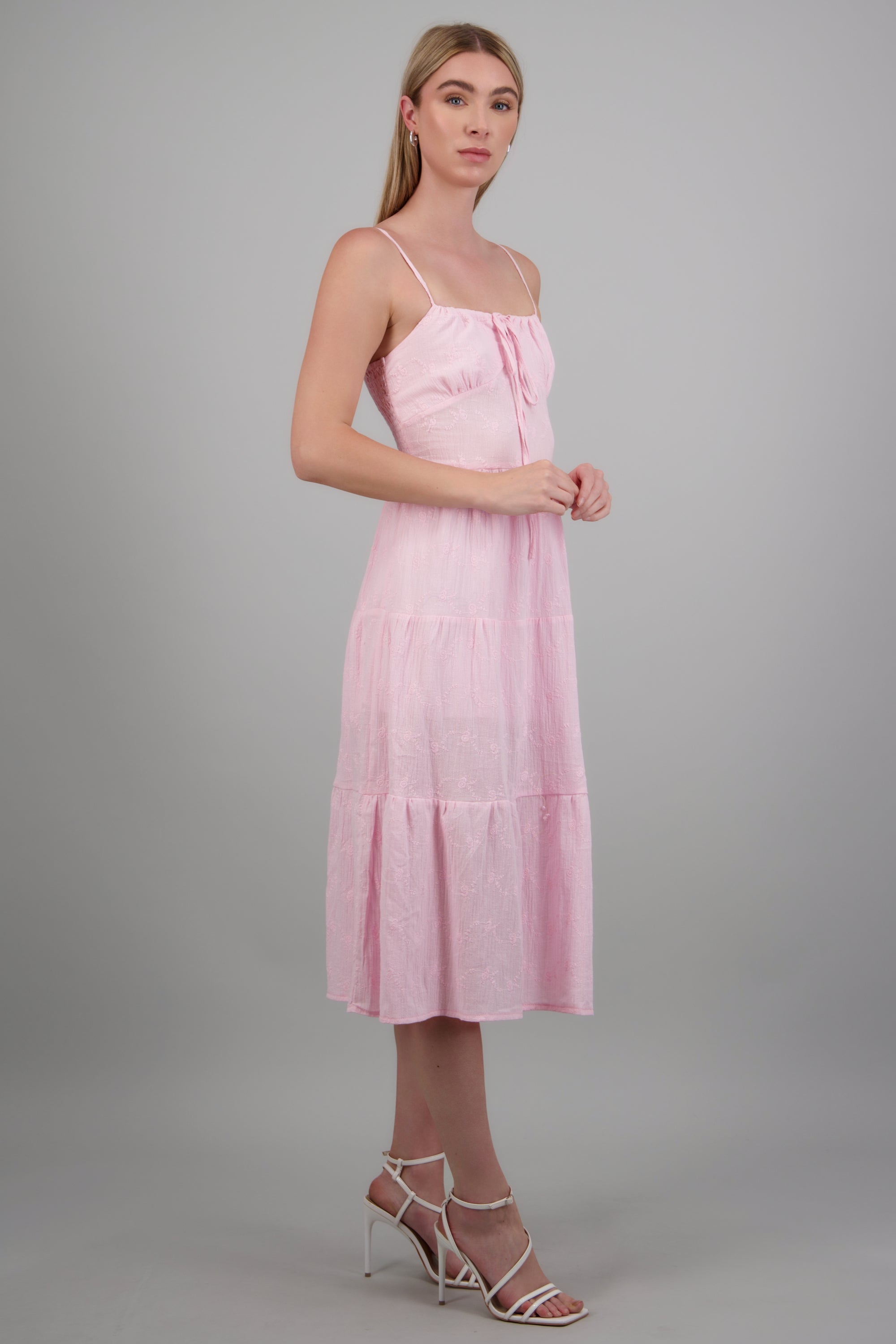 Vestido maxi tirantes detalle textura ROSA PASTEL