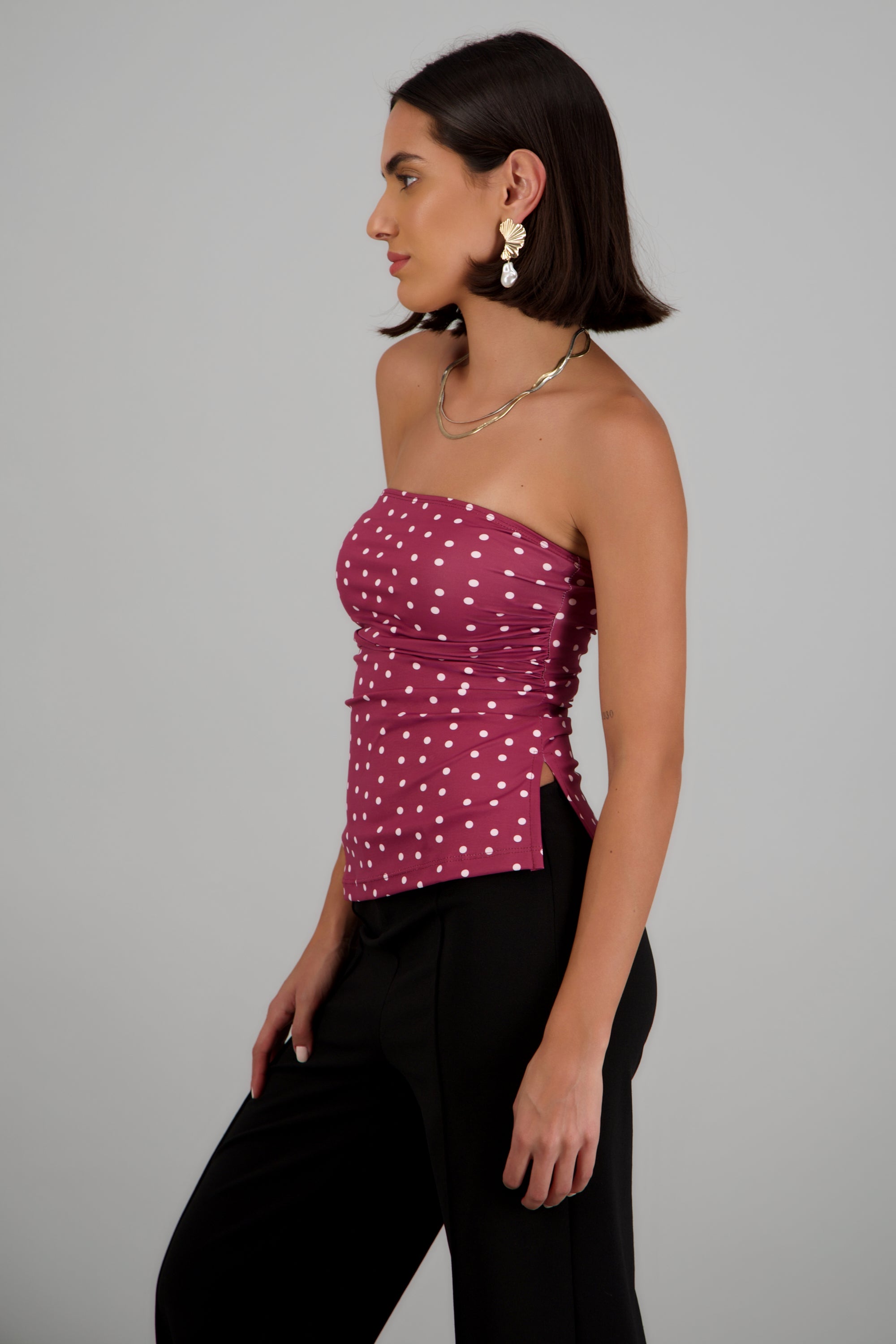 Top tubo con detalle pliegues polka dots VINO COMBO