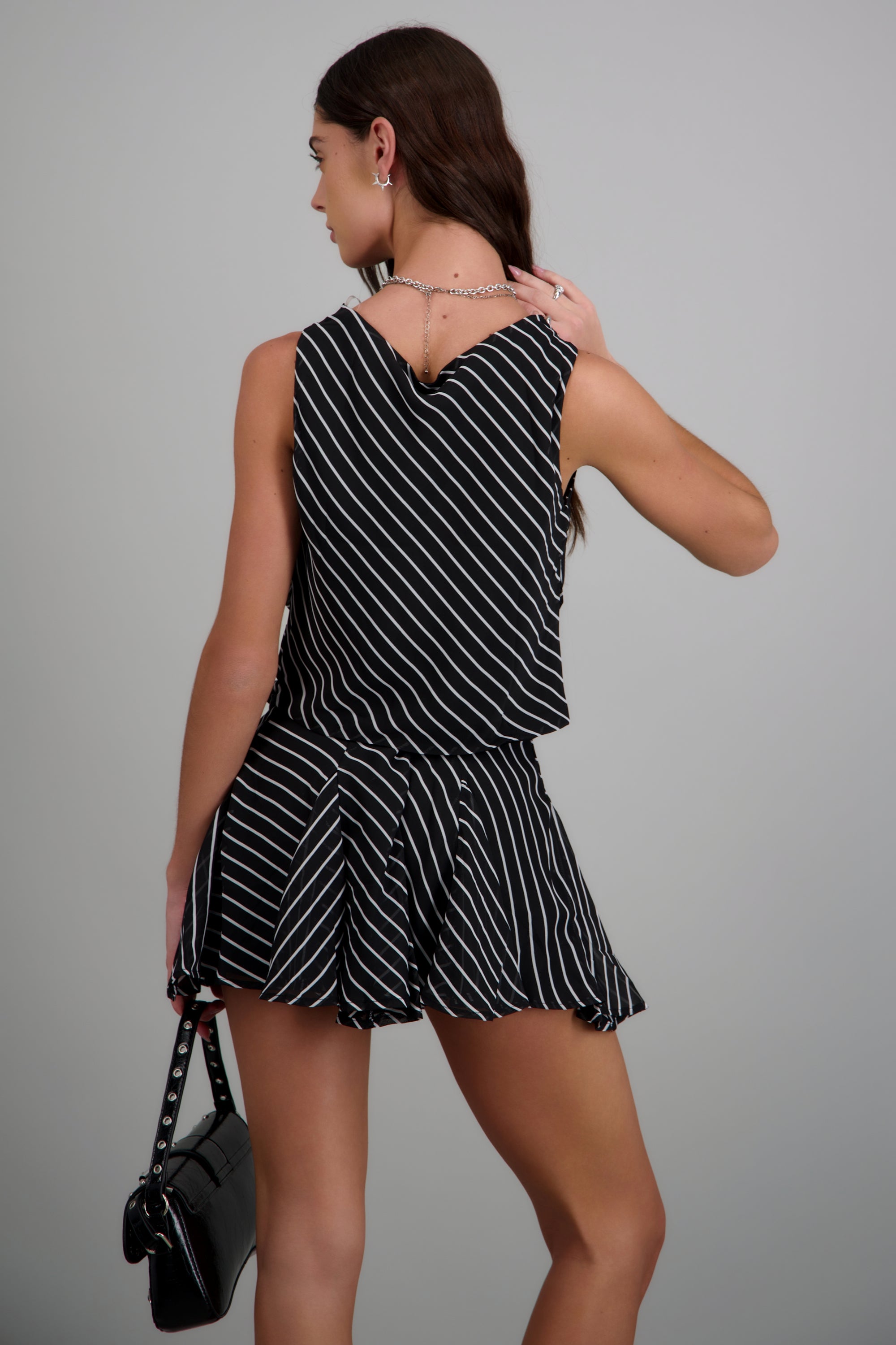Top escote cascada estampado rayas NEGRO COMBO