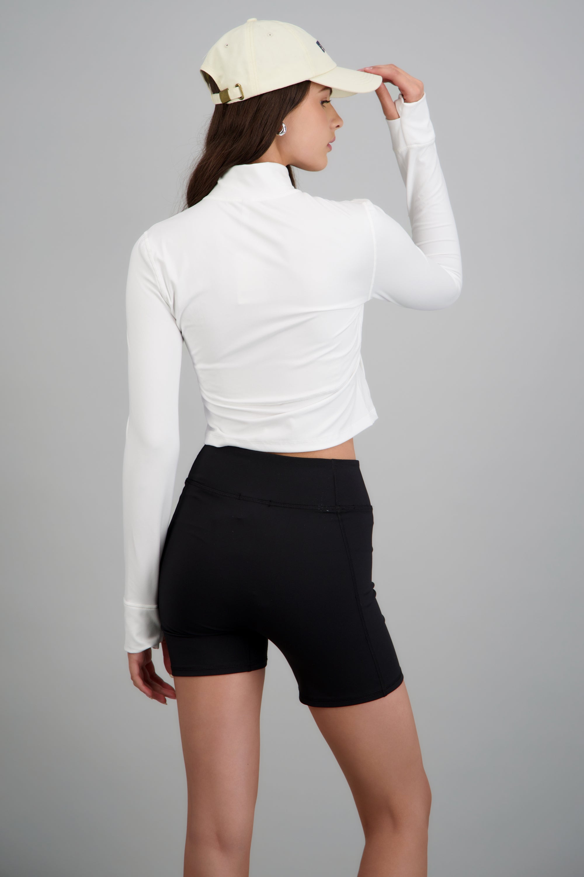 Chamarra deportiva con bolsas BLANCO