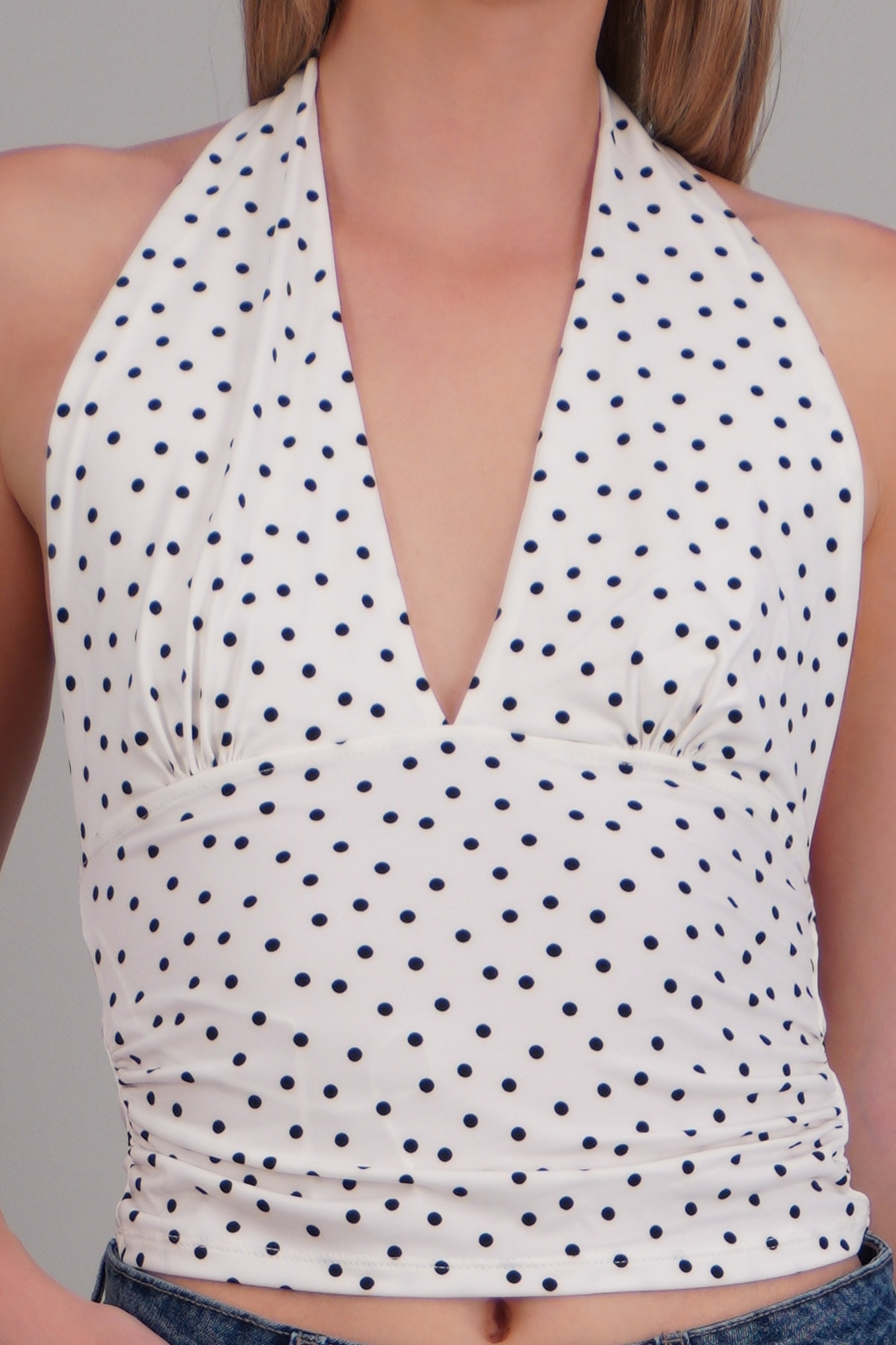 Top escote halter polkadots BLANCO COMBO