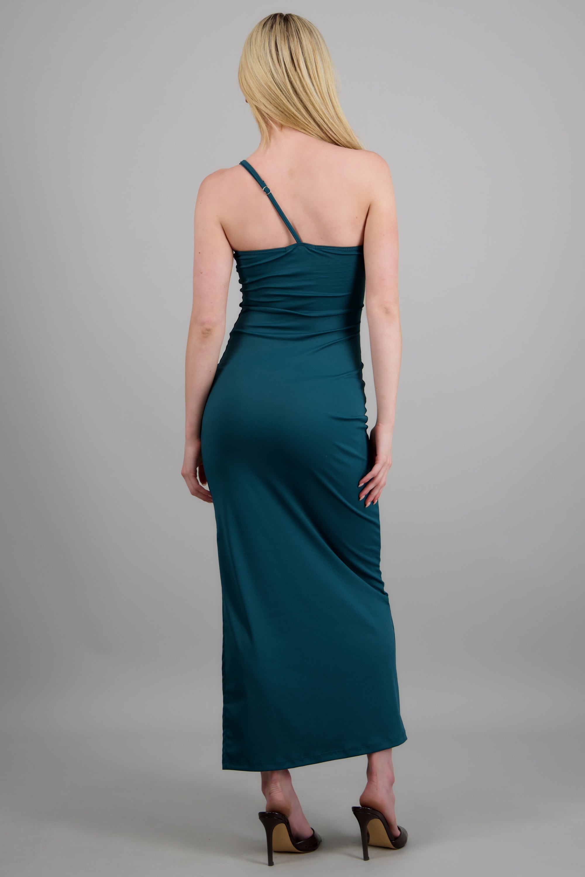 Vestido maxi asimétrico detalle argolla VERDE CAZADOR