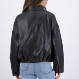 Chamarra pu detalle bomber con cinto