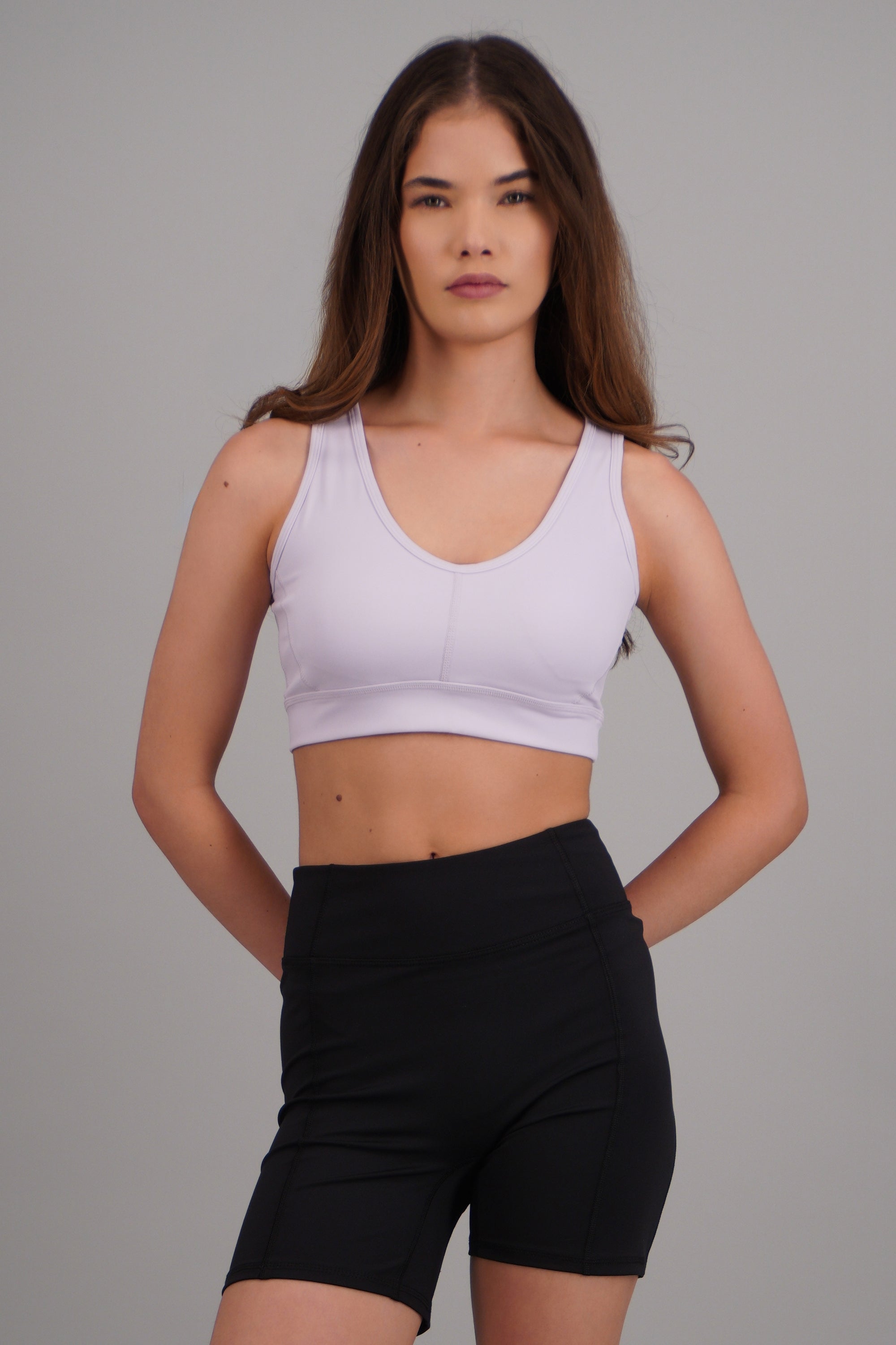 Top deportivo corte espalda LILA