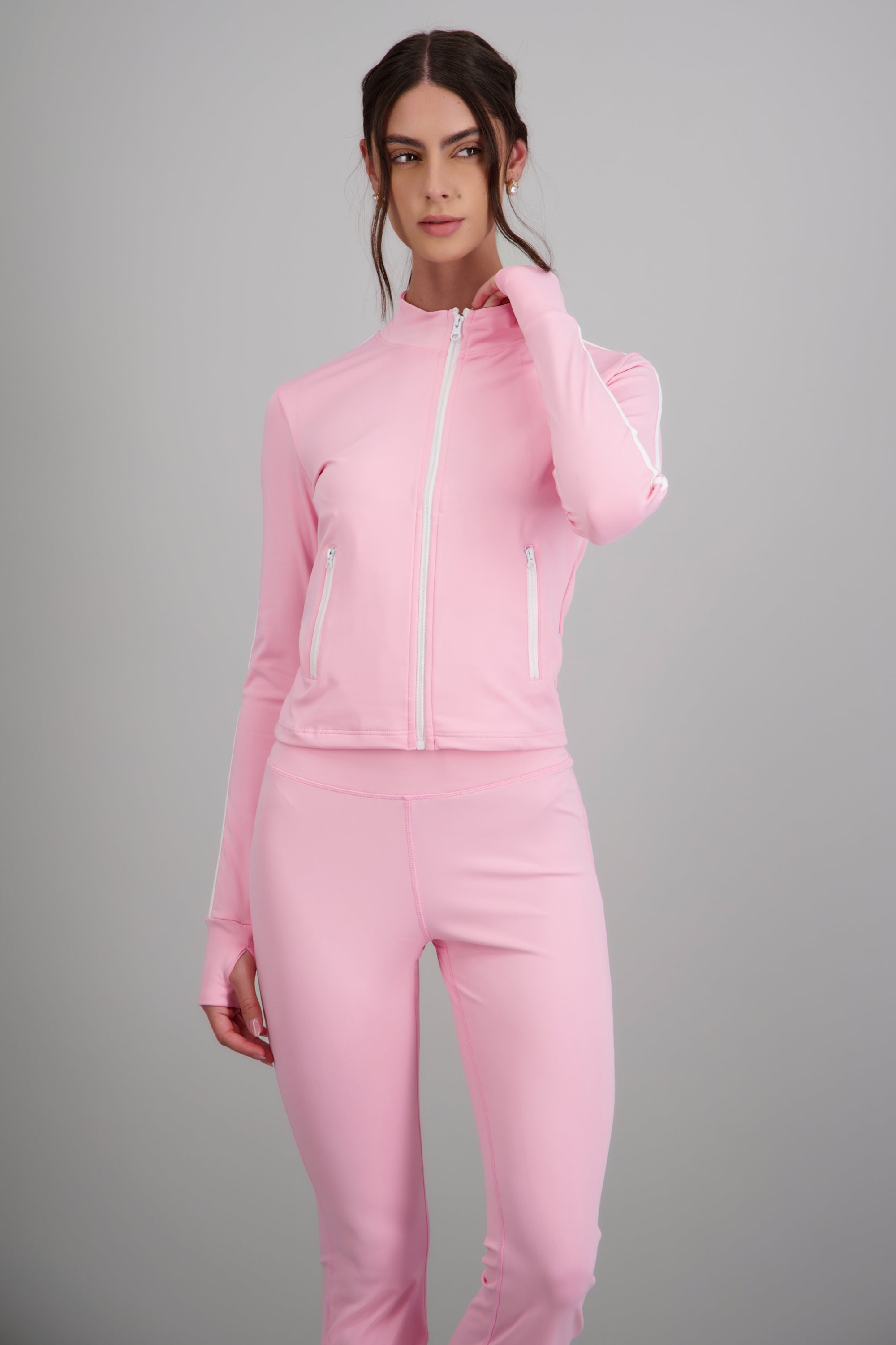 chamarra deportiva contraste ROSA