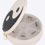 Pastillero funda yin yang