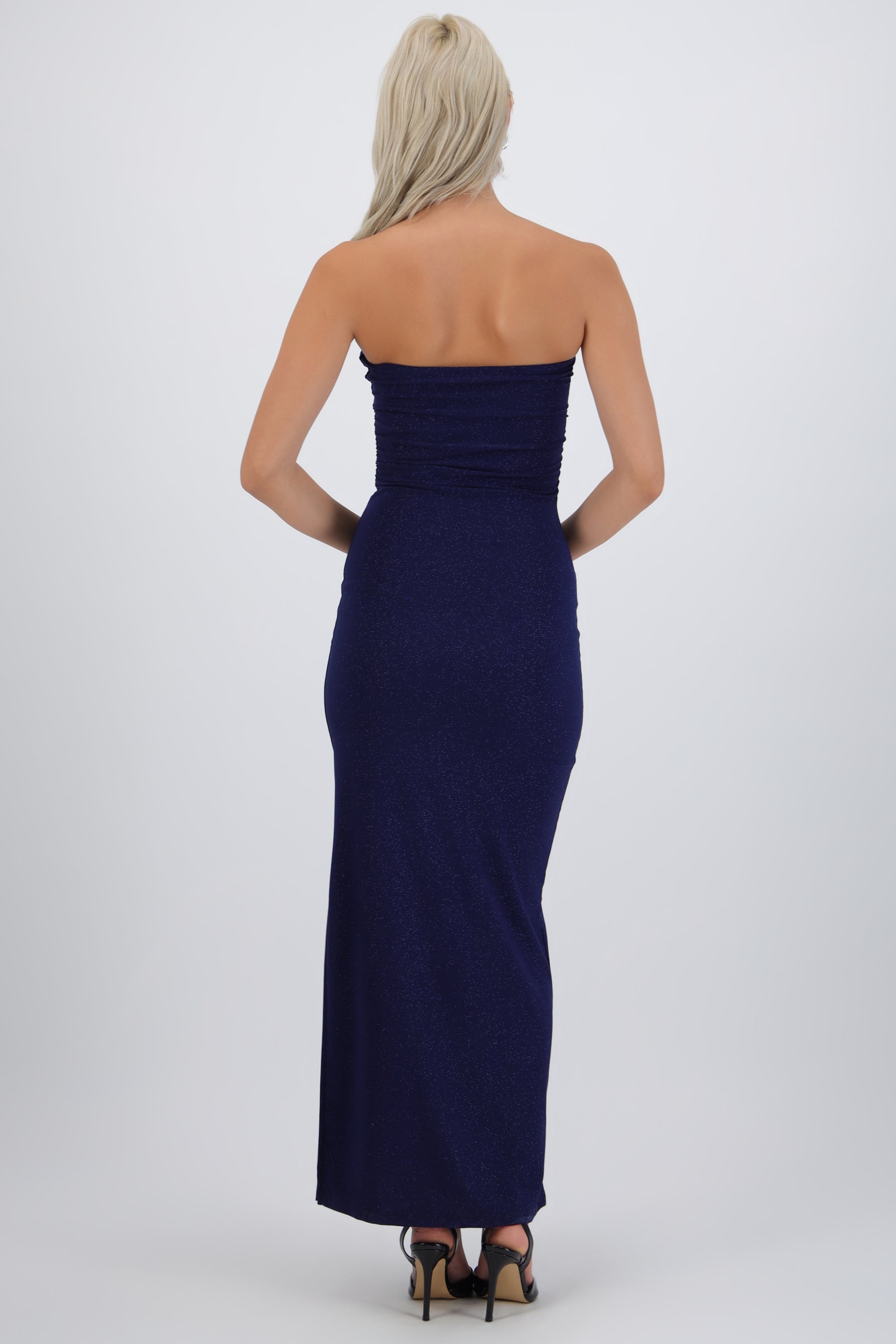 Vestido maxi detalle pliegues brillos