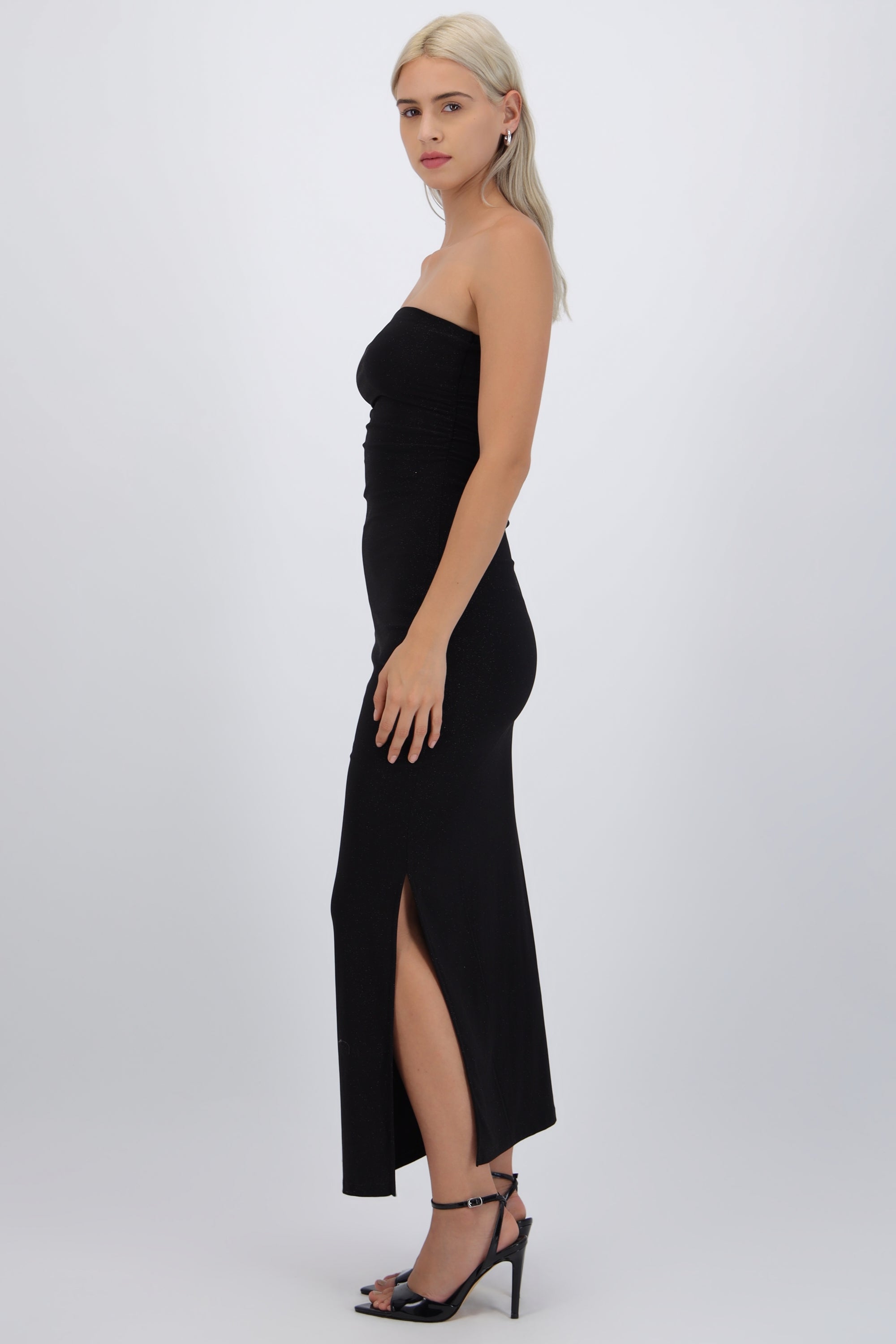Vestido maxi detalle pliegues brillos