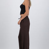 Pantalon ligero detalle brillos