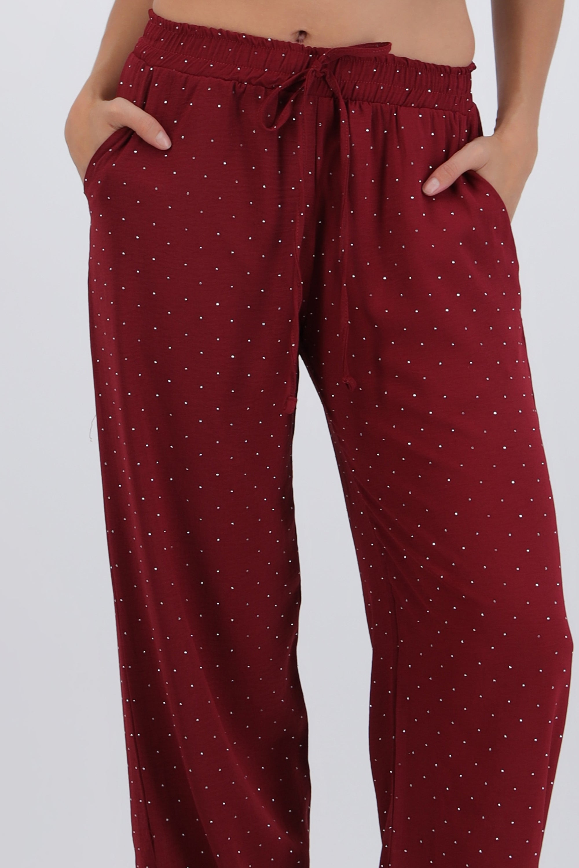 Pantalon ligero detalle brillos
