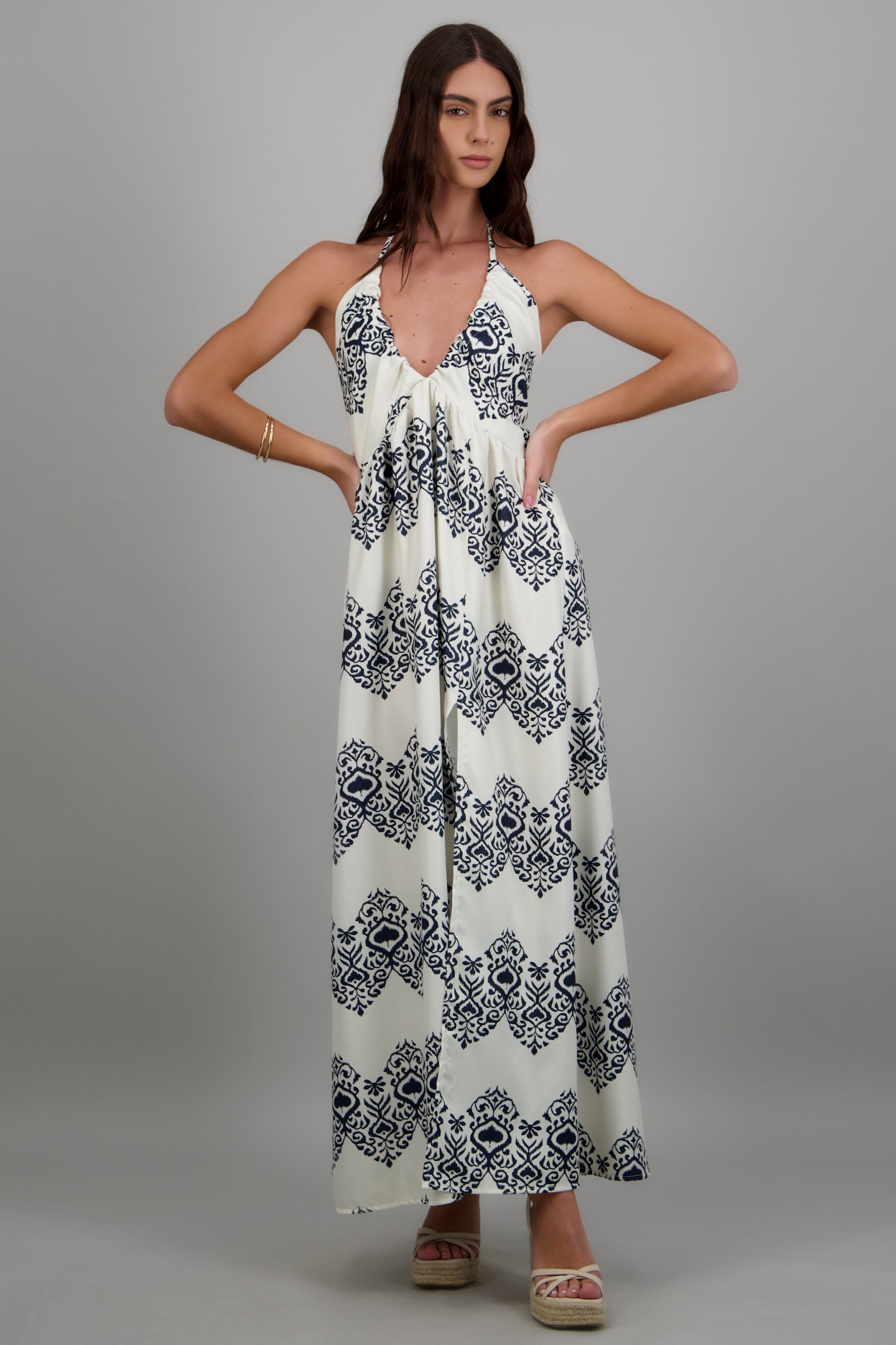 Vestido maxi estampado detalle escote MARINO COMBO