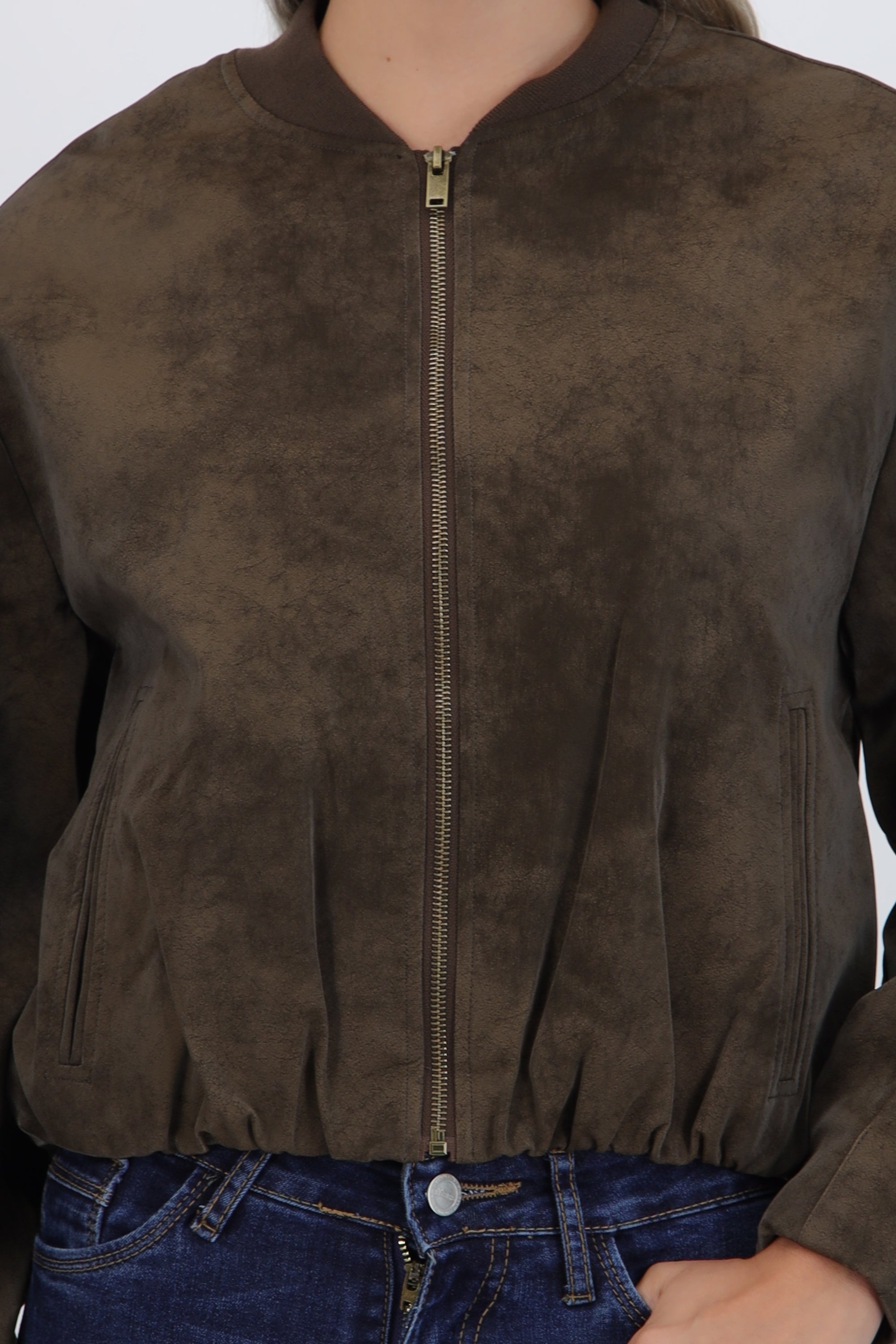 Chamarra bomber con contraste en cuello