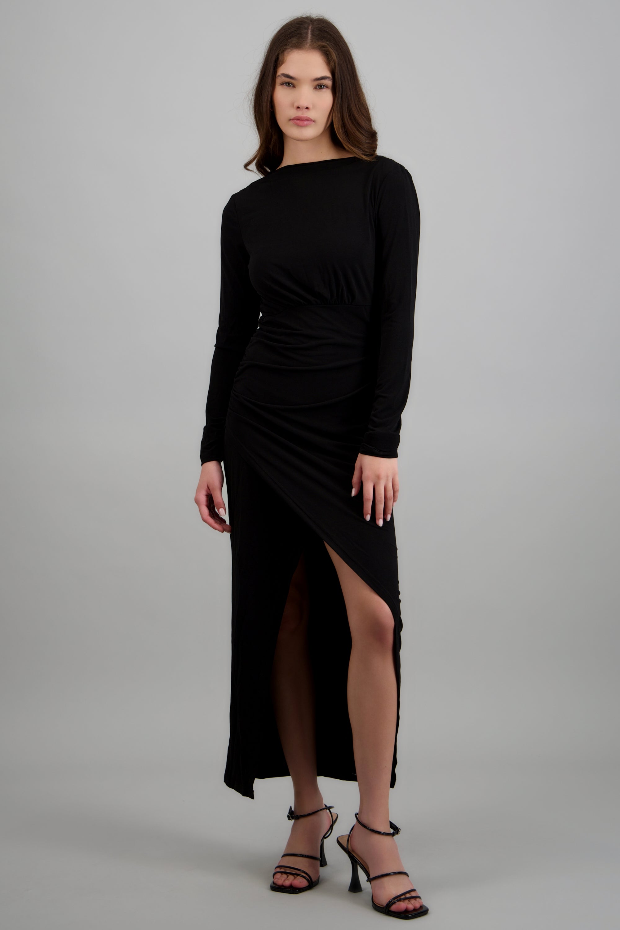 Maxi vestido detalle costado escote espalda NEGRO
