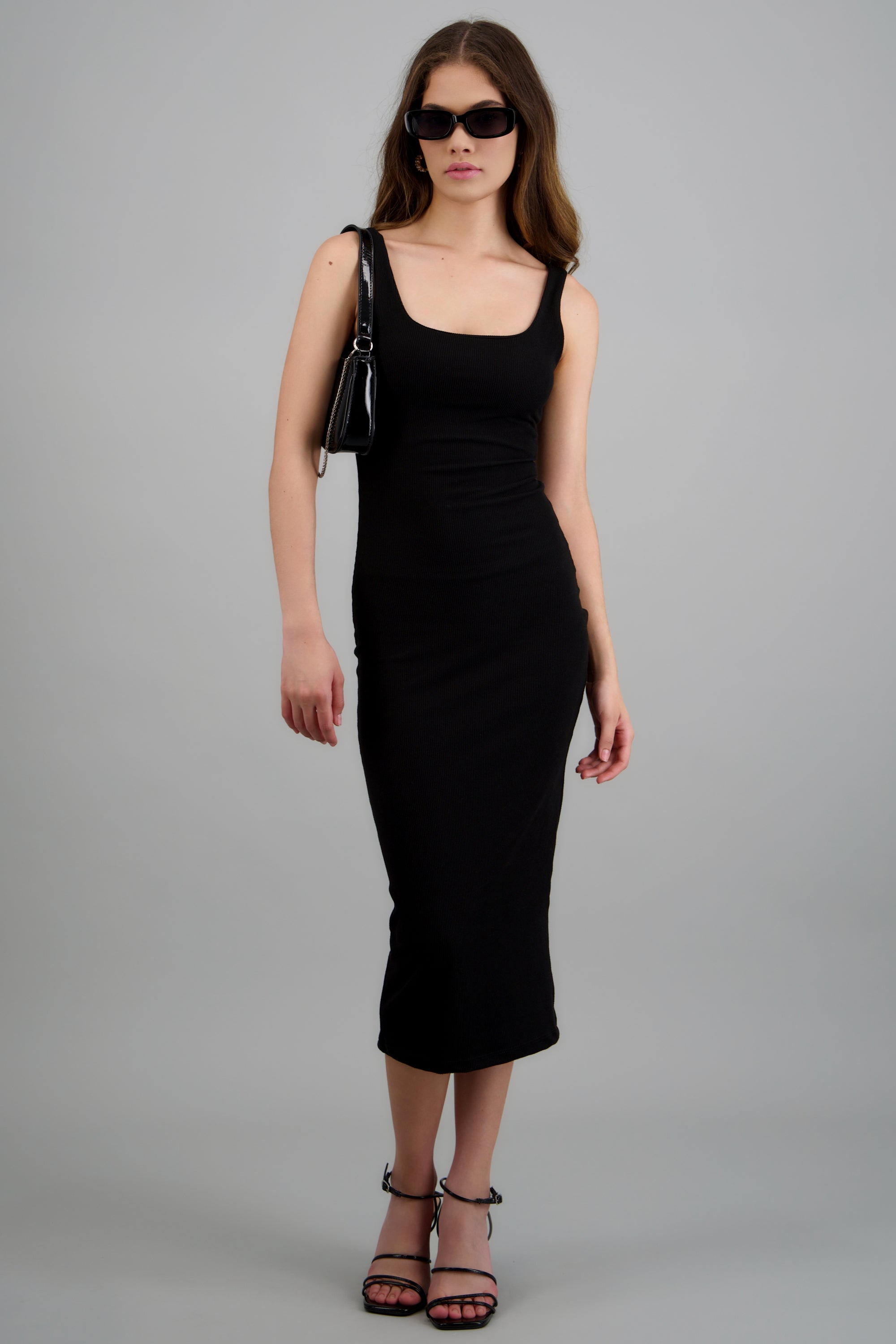 Vestido midi bodycon rib NEGRO