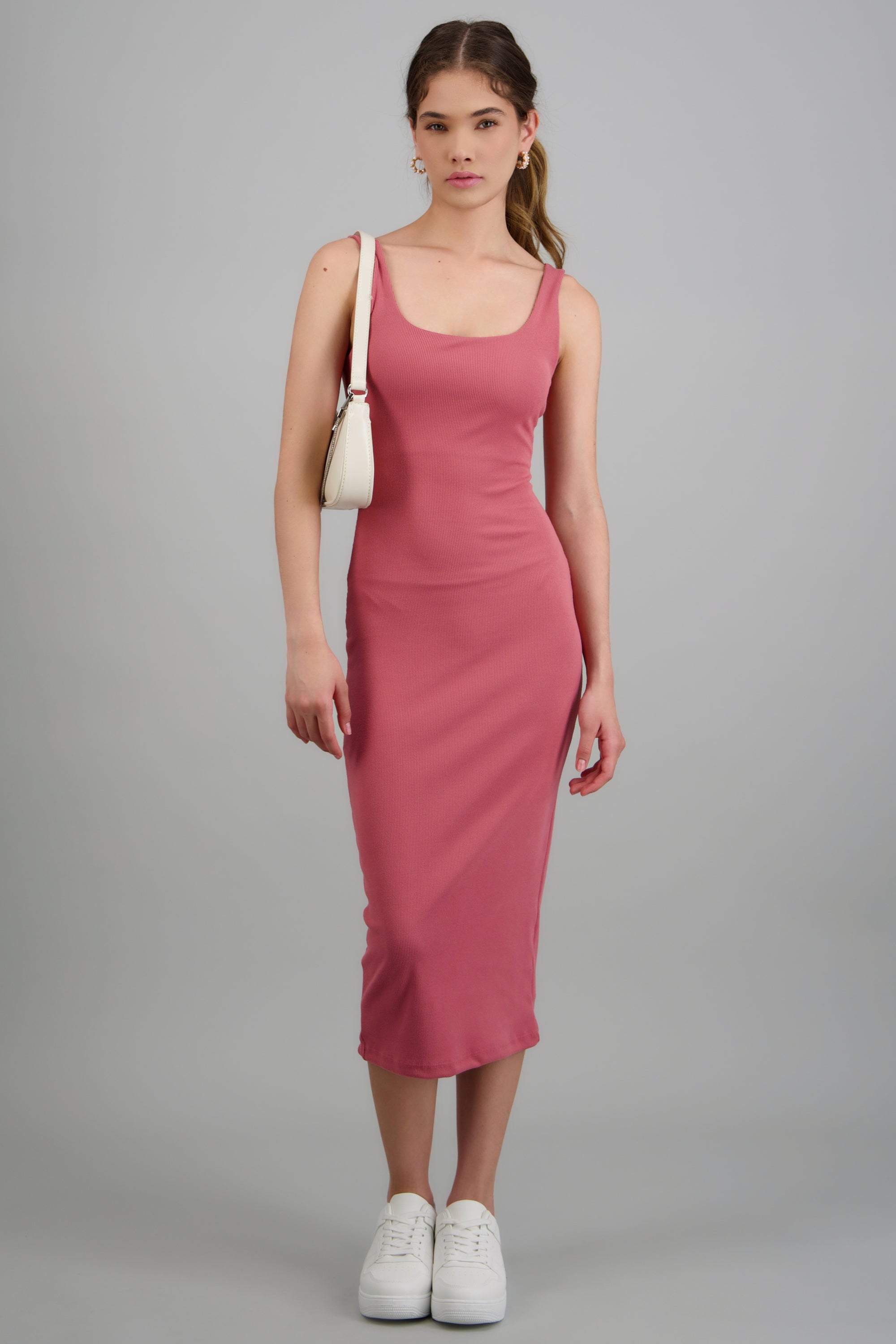 Vestido midi bodycon rib PALO DE ROSA