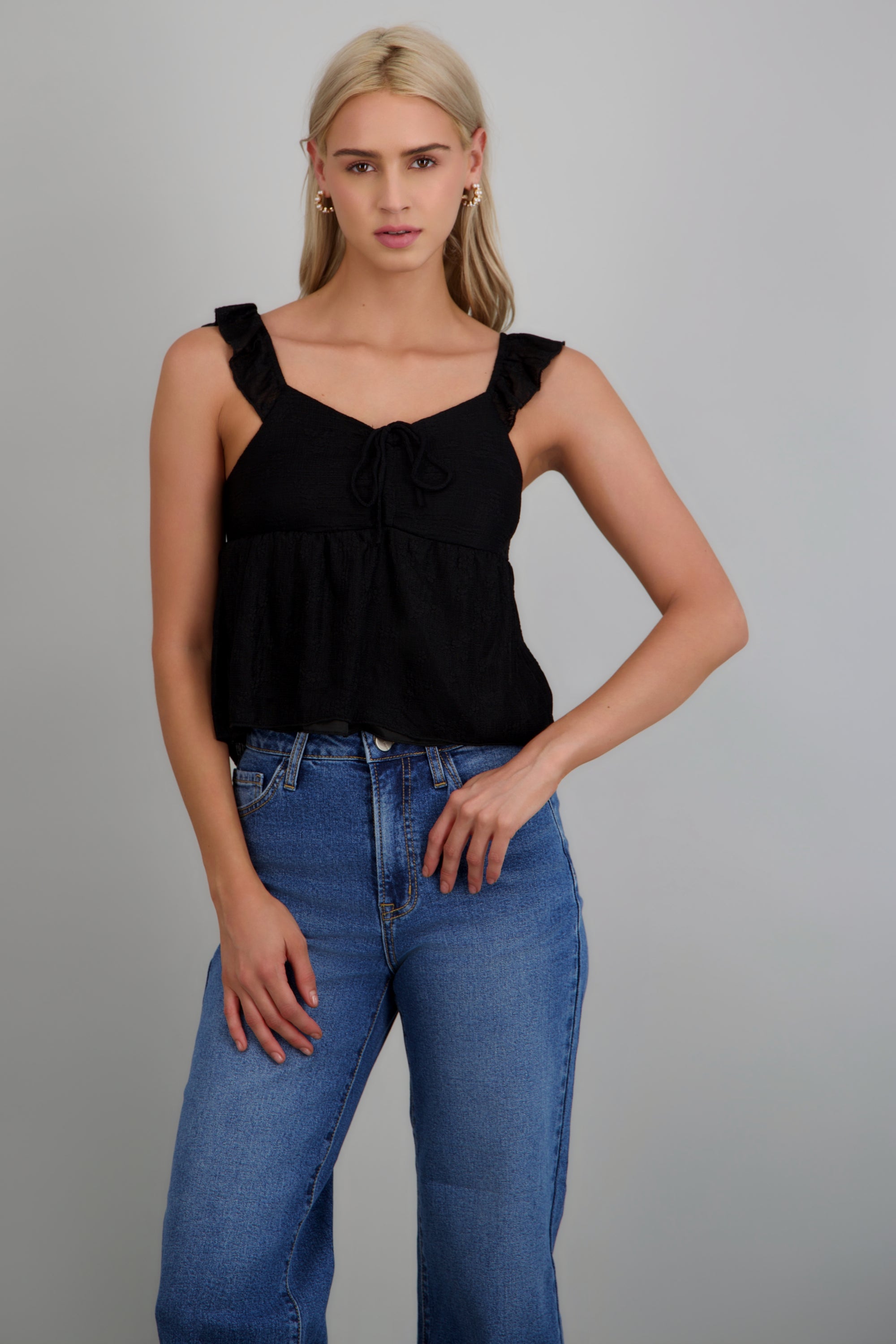 Blusa encaje det amarre NEGRO
