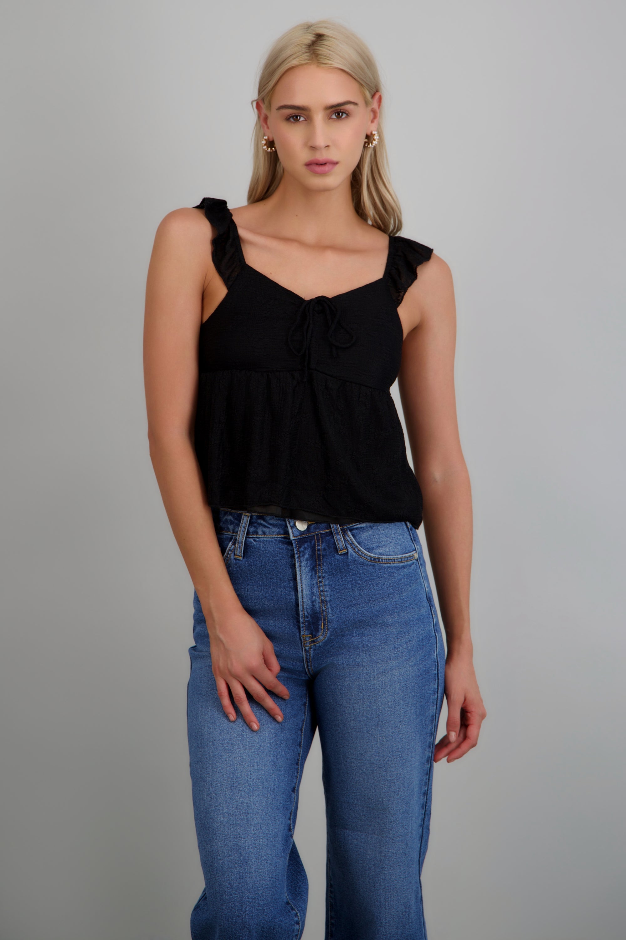 Blusa encaje det amarre NEGRO