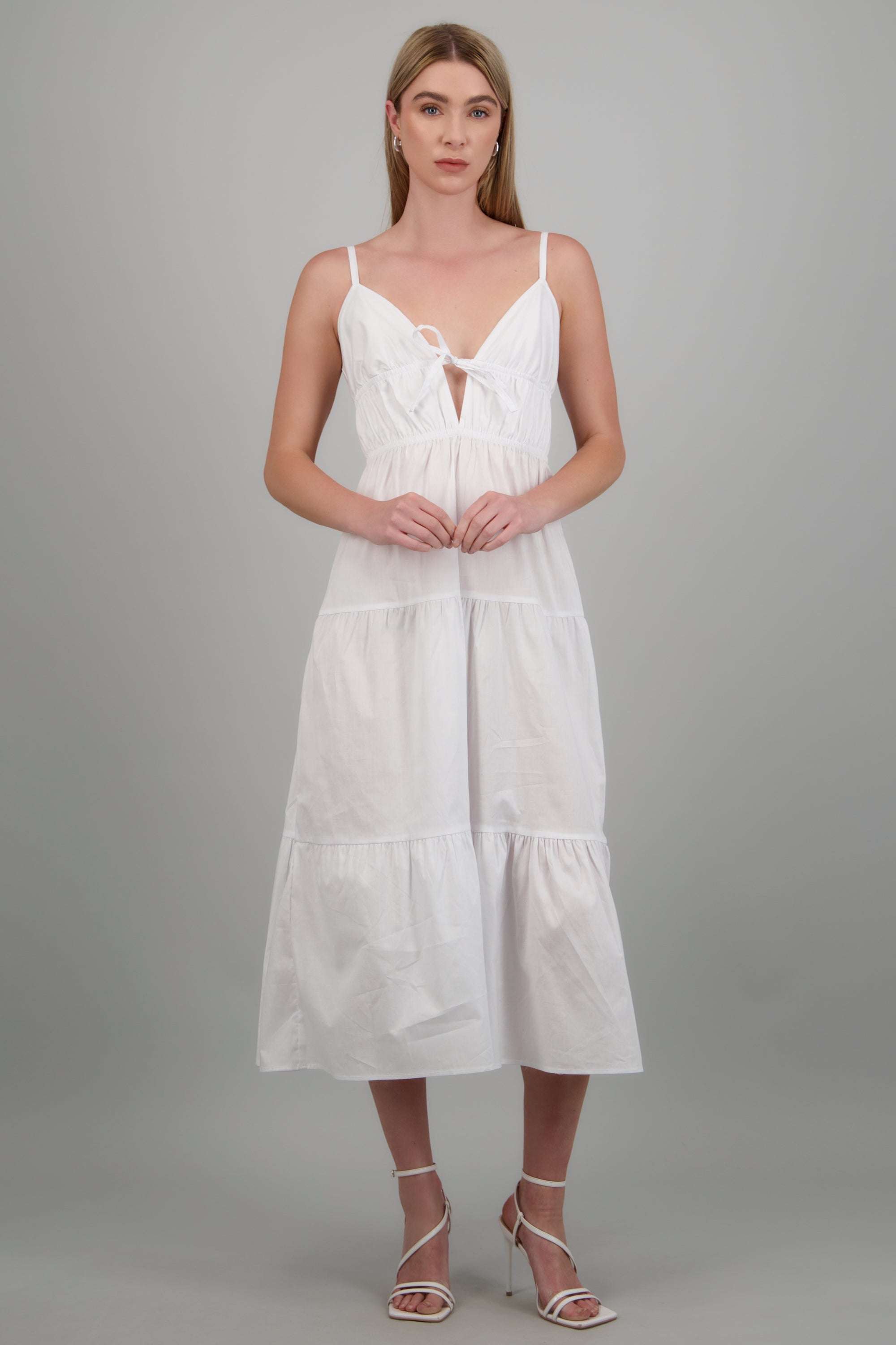 Vestido midi tirantes detalle olanes BLANCO